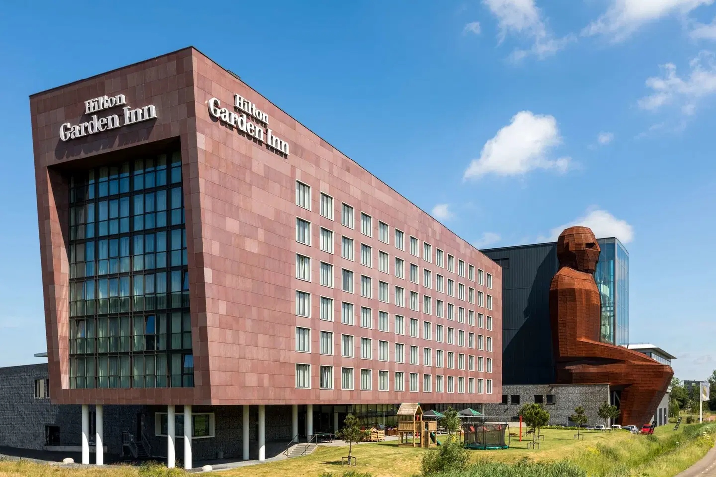 Hilton Garden Inn Leiden EXTERIOR