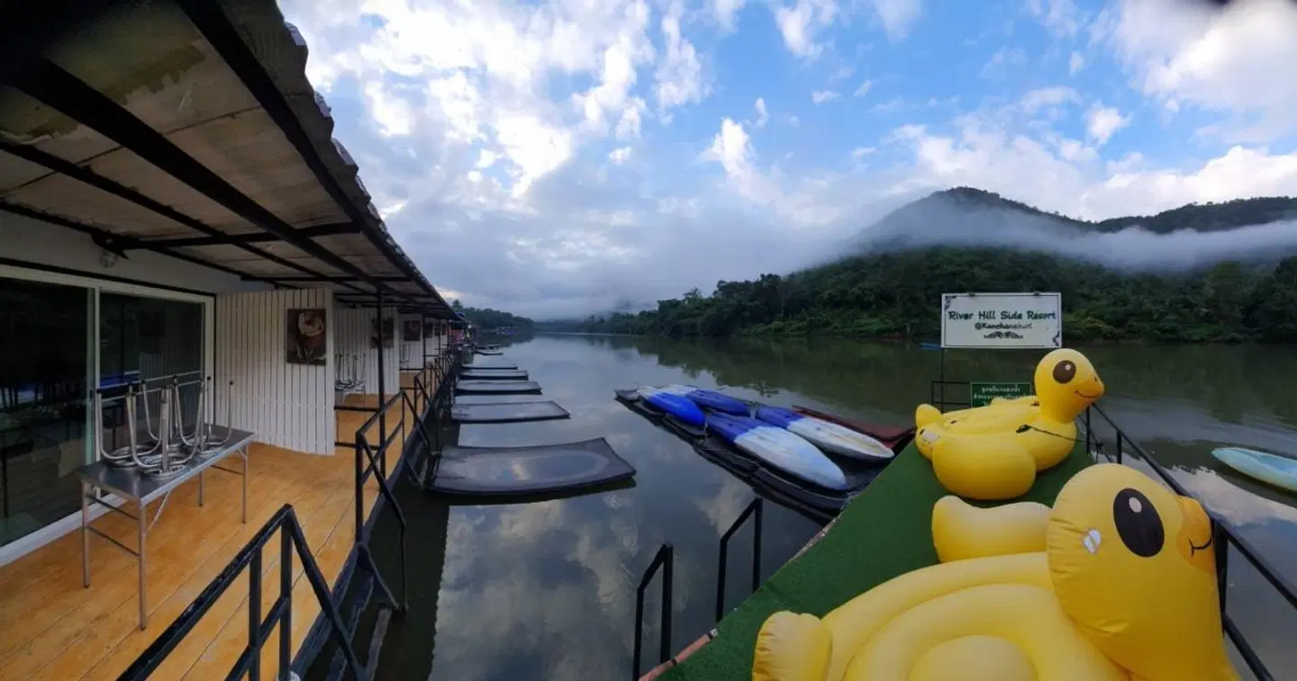 River Hill Side Resort BEACH