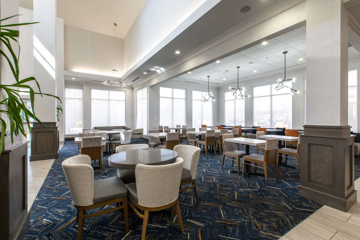 Hilton Garden Inn Lynchburg Bar