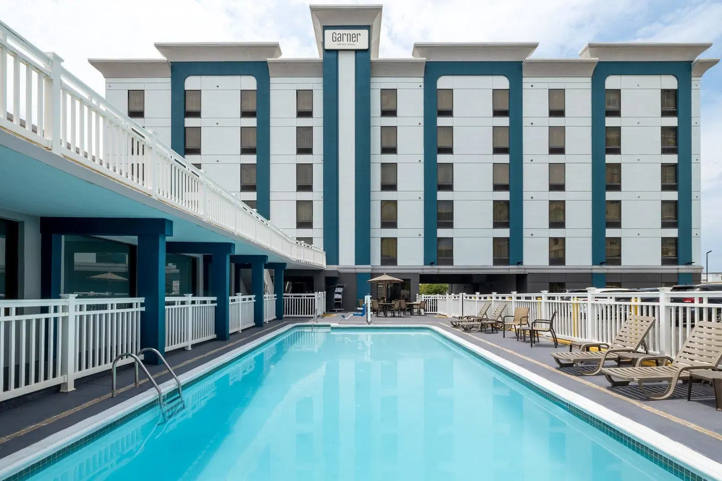 Costa Azul Virginia Beach (The Red Coll. by Red Roof) EXTERIOR