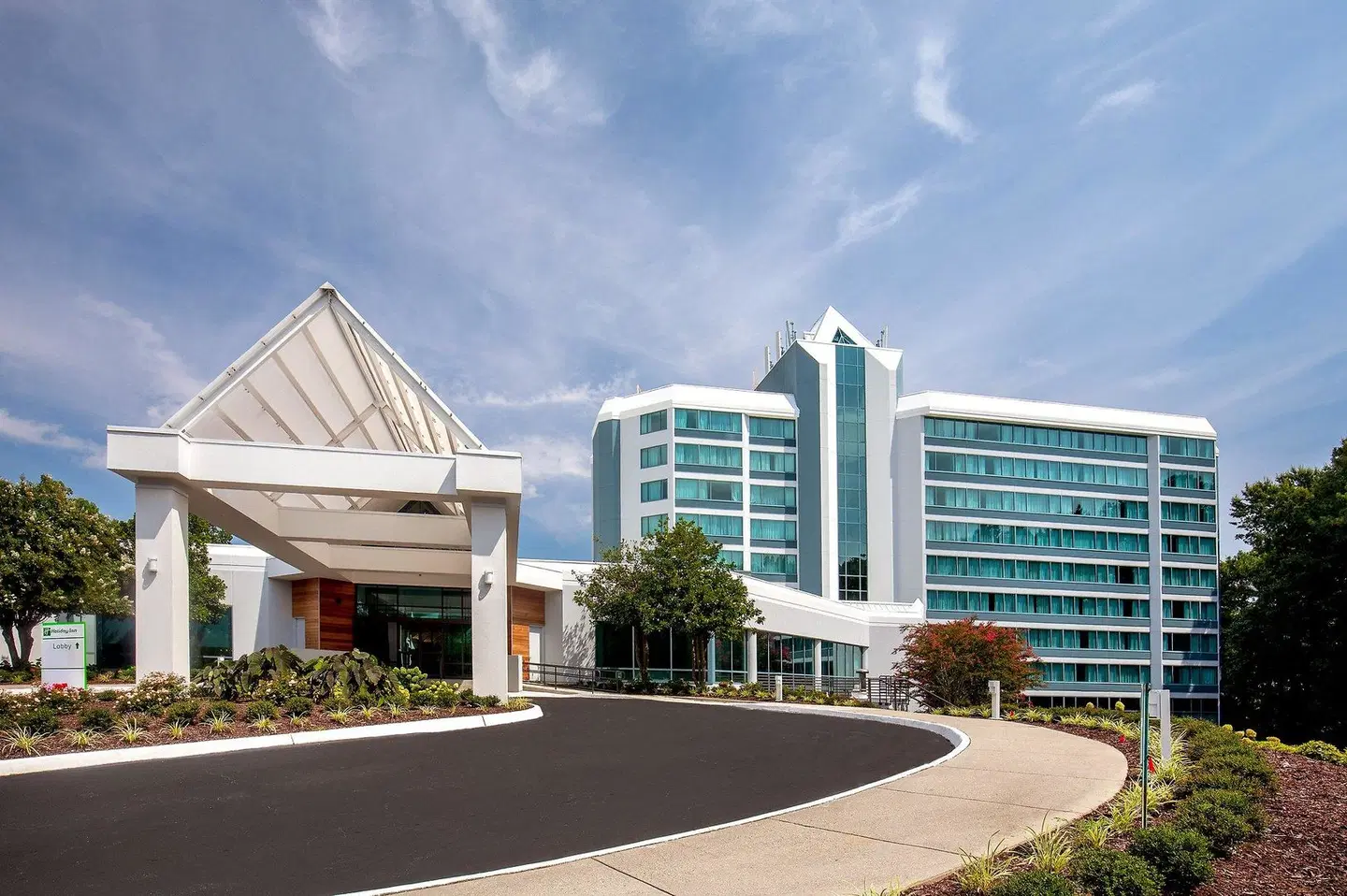 Holiday Inn Newport News - Hampton by IHG EXTERIOR