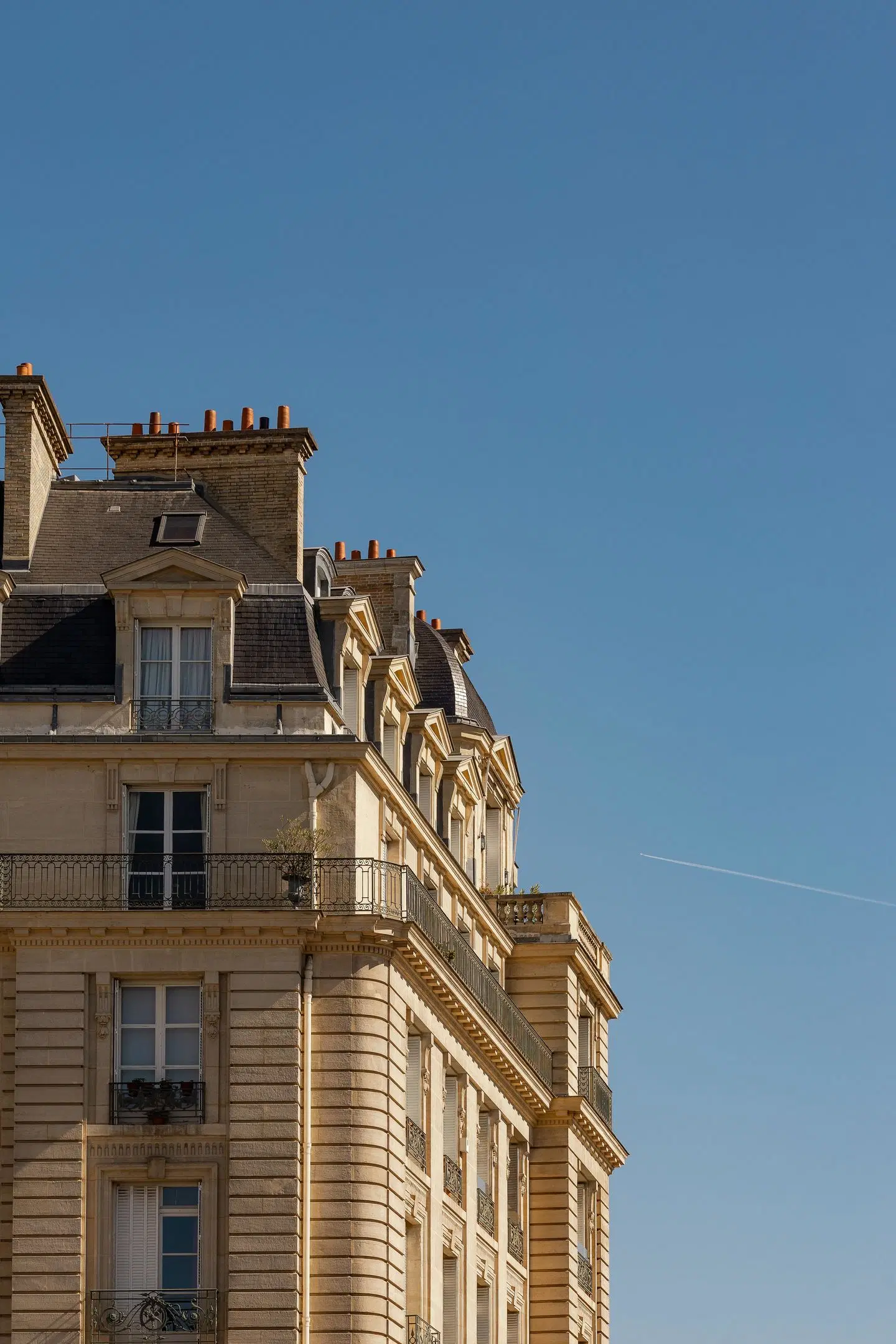 Bourgogne & Montana EXTERIOR