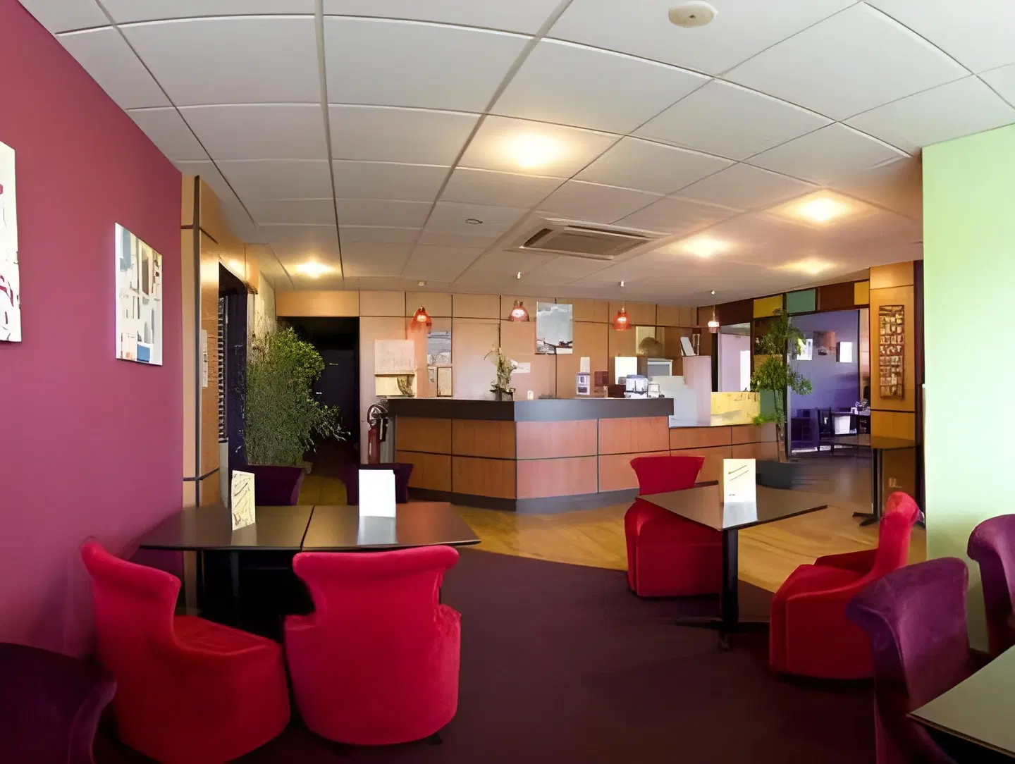 Brit Hotel La Rochelle Périgny BAR