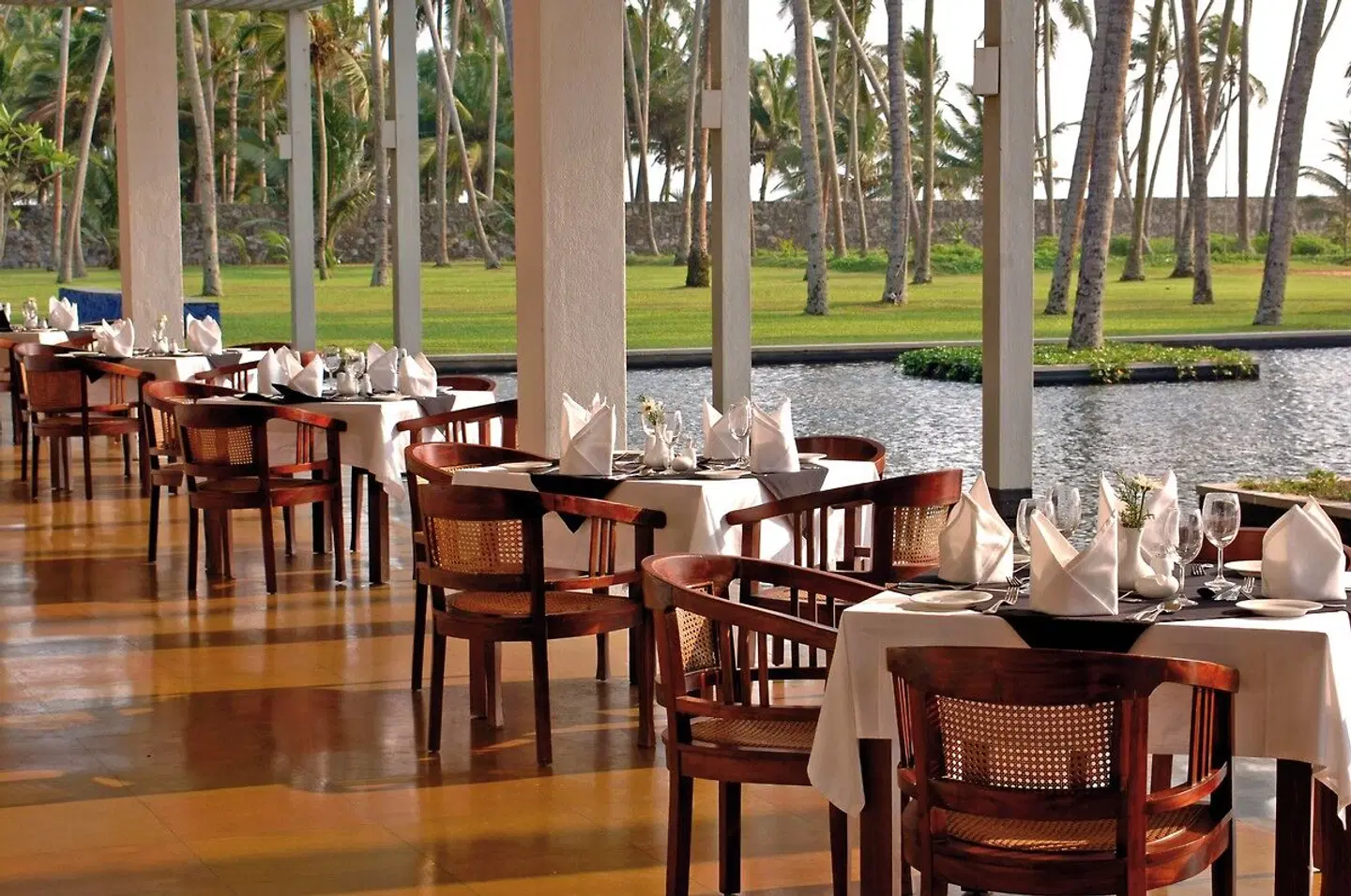 The Blue Water Hotel Restaurant