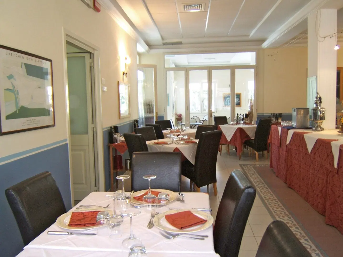 Apuana Restaurant