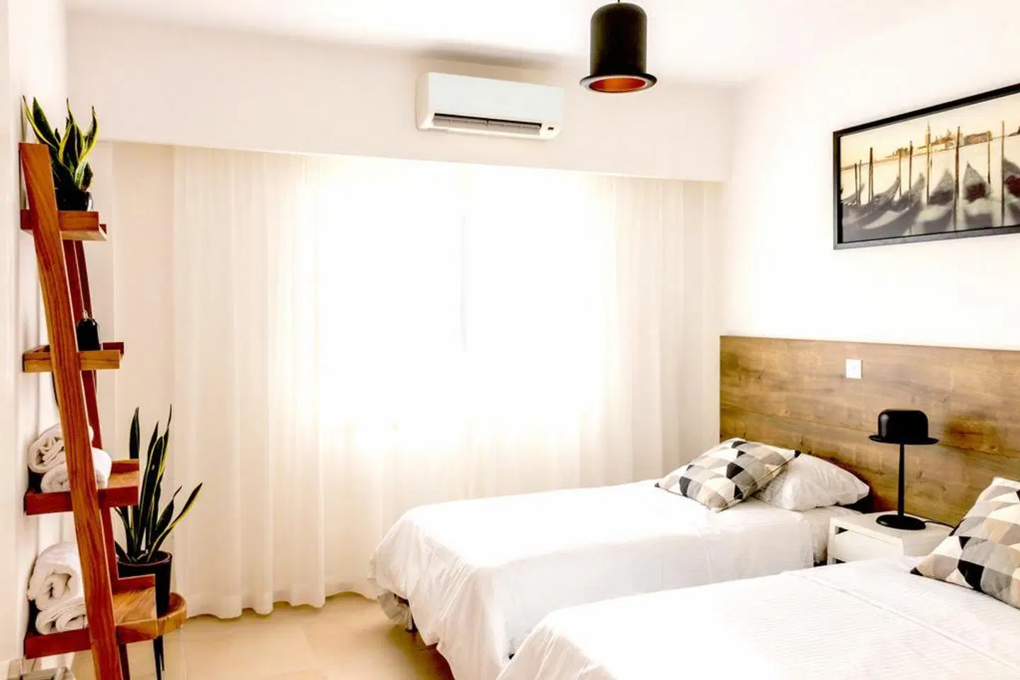 Elysia Park ROOM_EXAMPLE