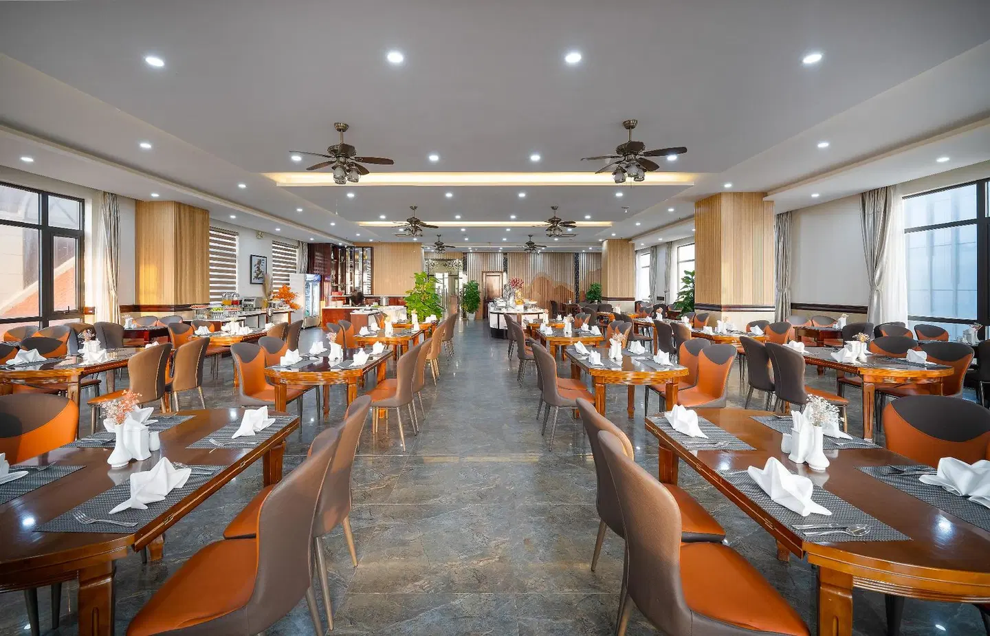 Seven Sea Hotel Da Nang RESTAURANT