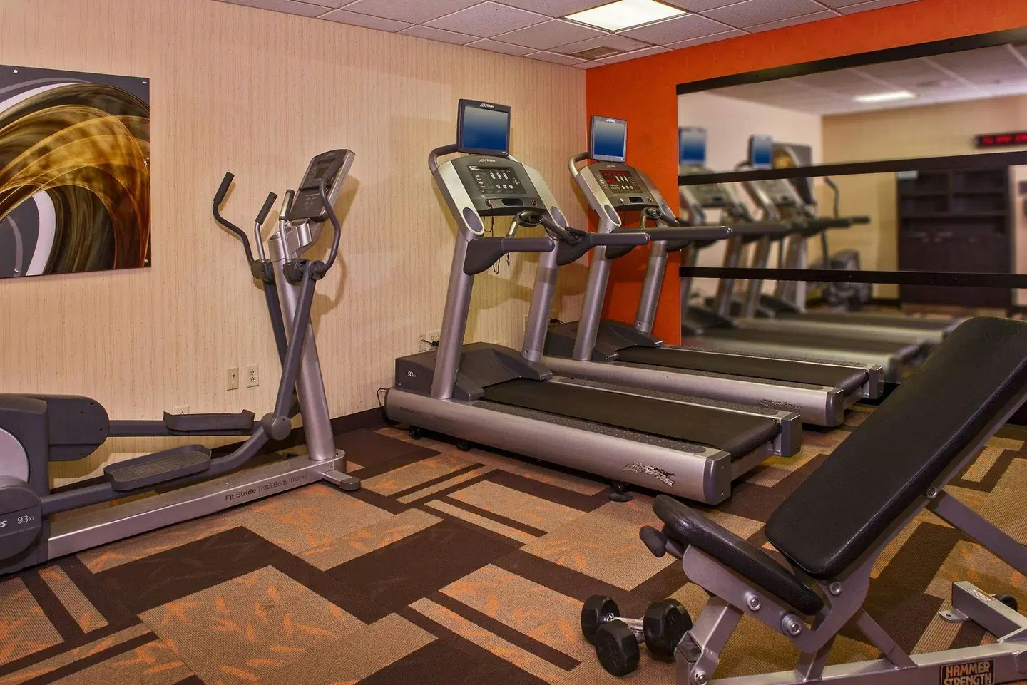 Courtyard by Marriott Richmond West SPORTS_AND_LEISURE