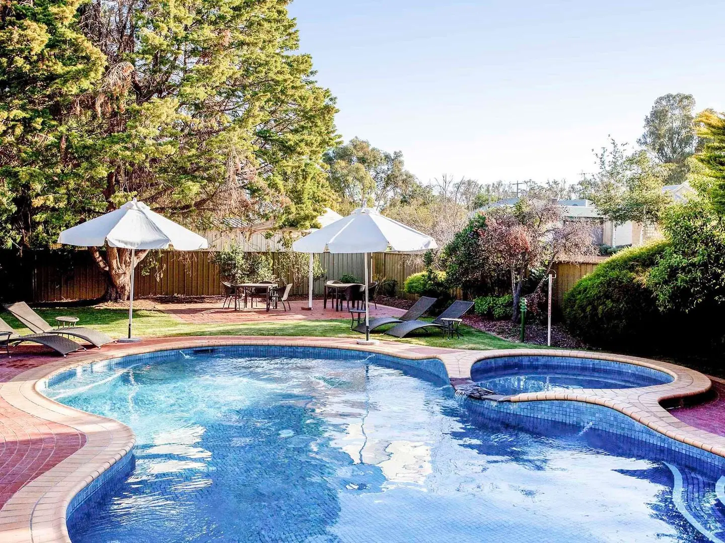 Mercure Port of Echuca OUTDOOR_POOL