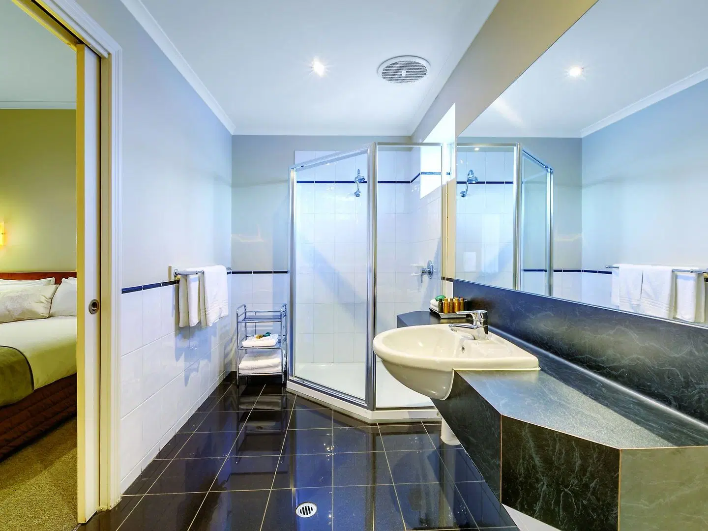 Ballarat Lake Inn HEALTH_BEAUTY