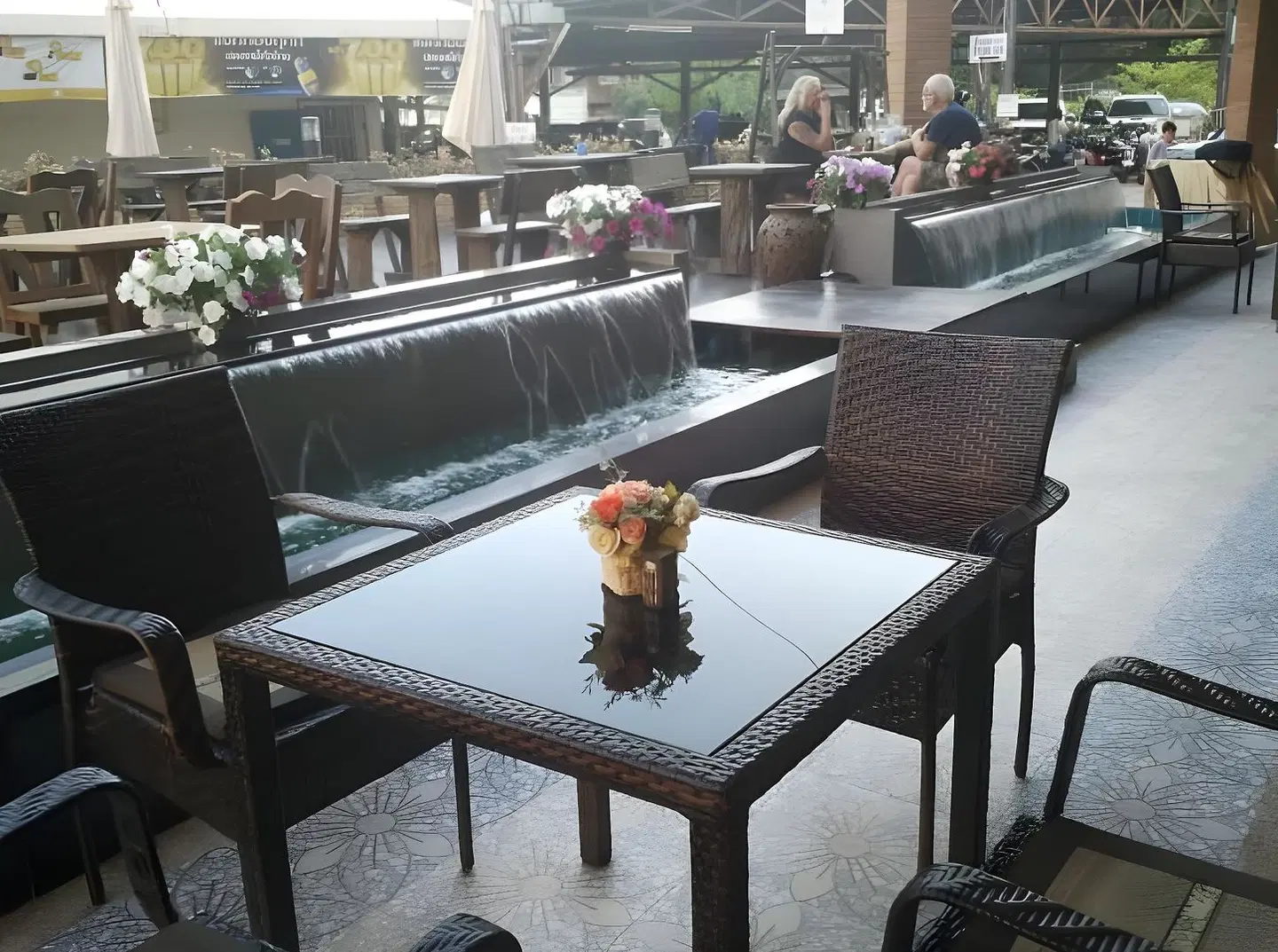 Kaennakorn Khonkaen Hotel Terrasse
