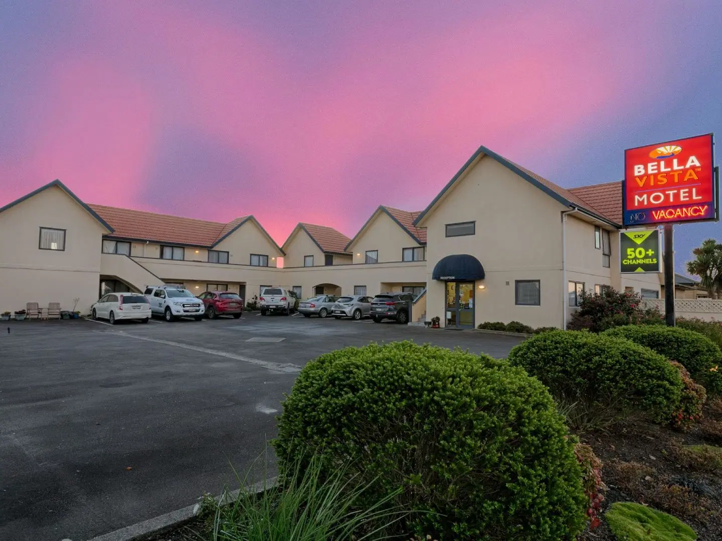 Bella Vista Motel Westport EXTERIOR
