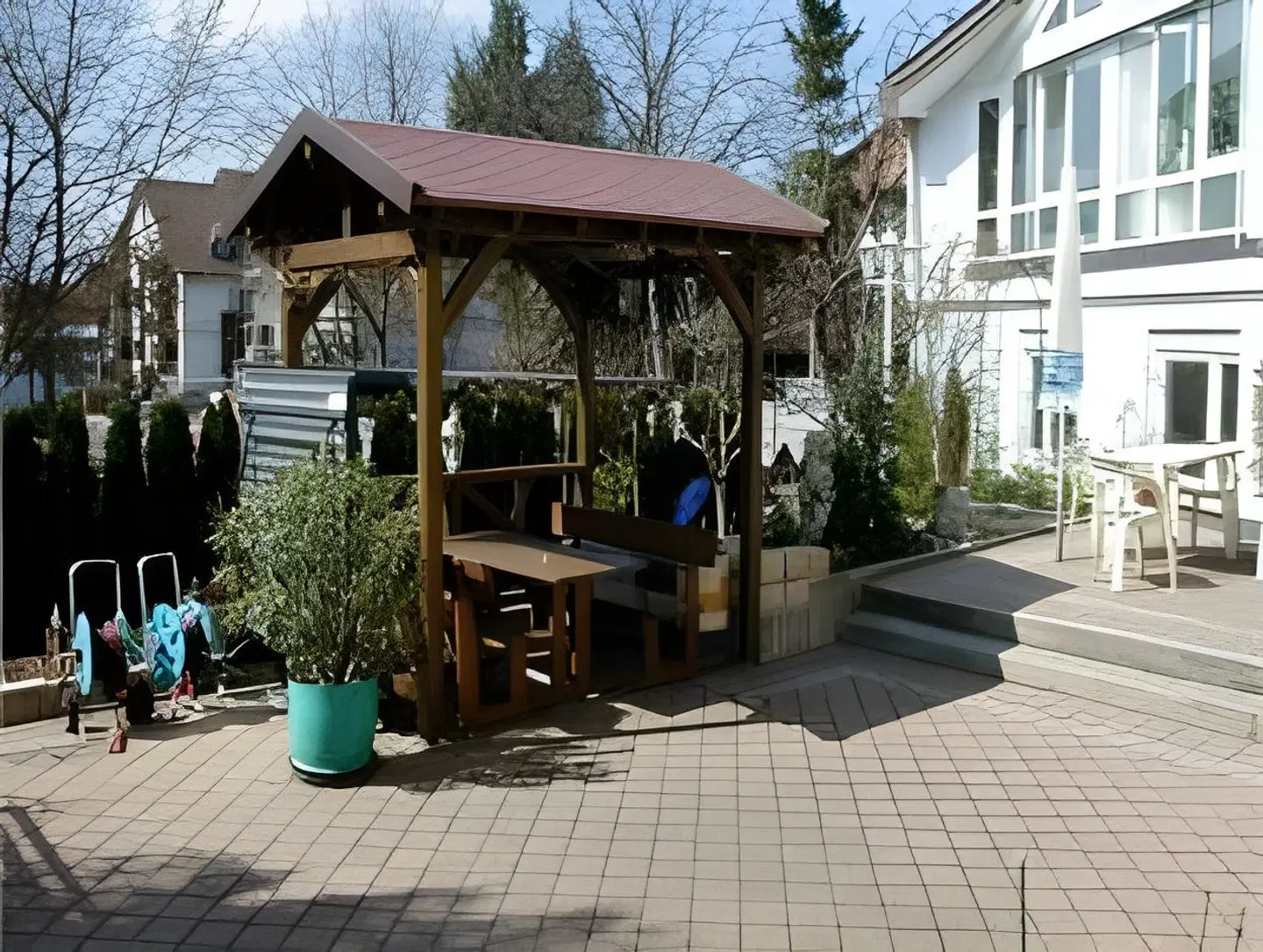 H41 Inn Hostel Freiburg - Adults Only Terrasse