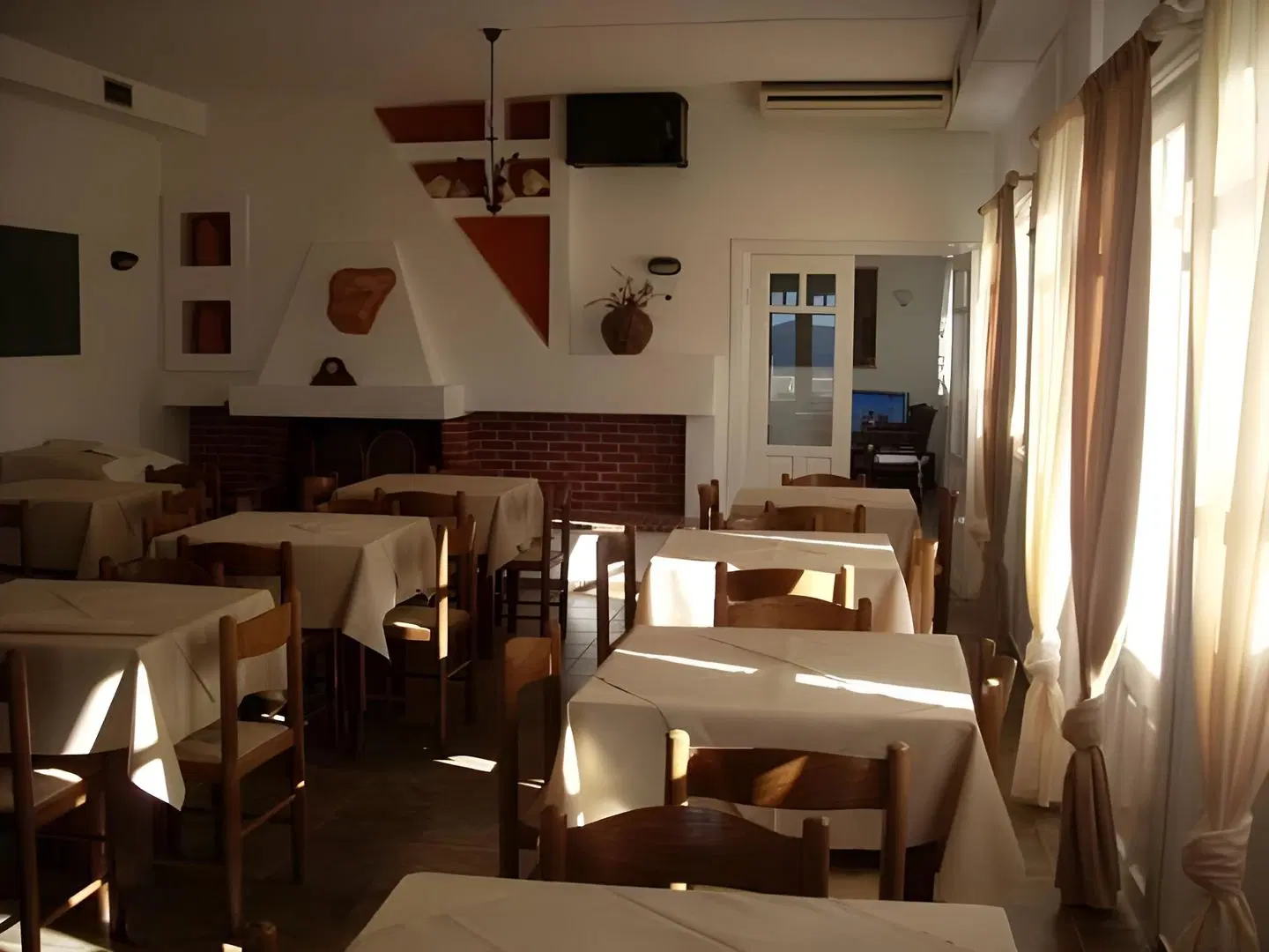 Ostria Hotel & Apartments Restaurant