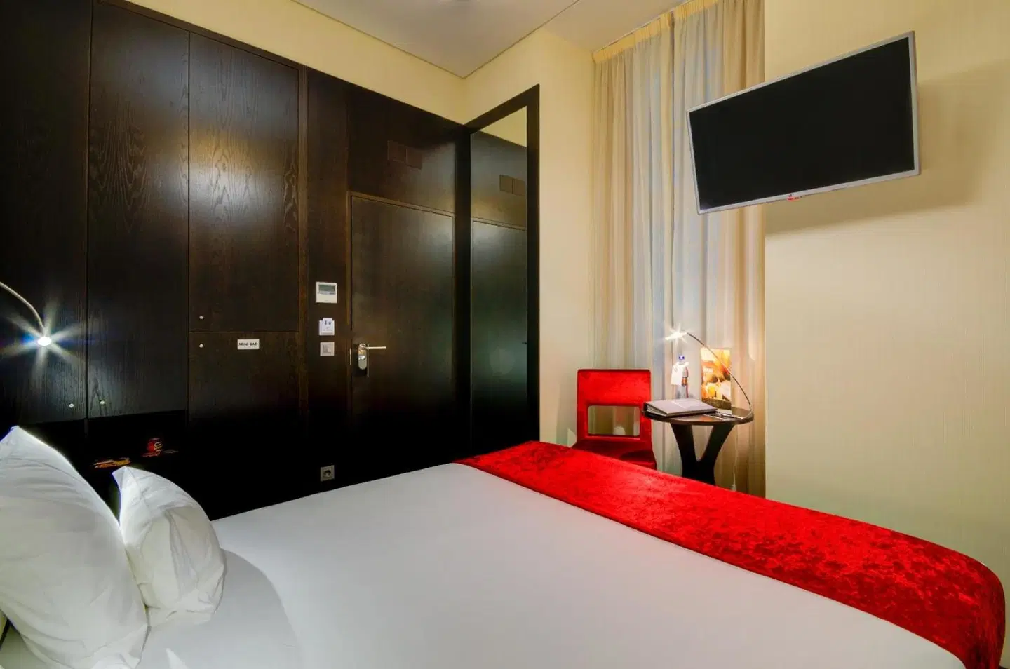 behotelisboa ROOM_EXAMPLE