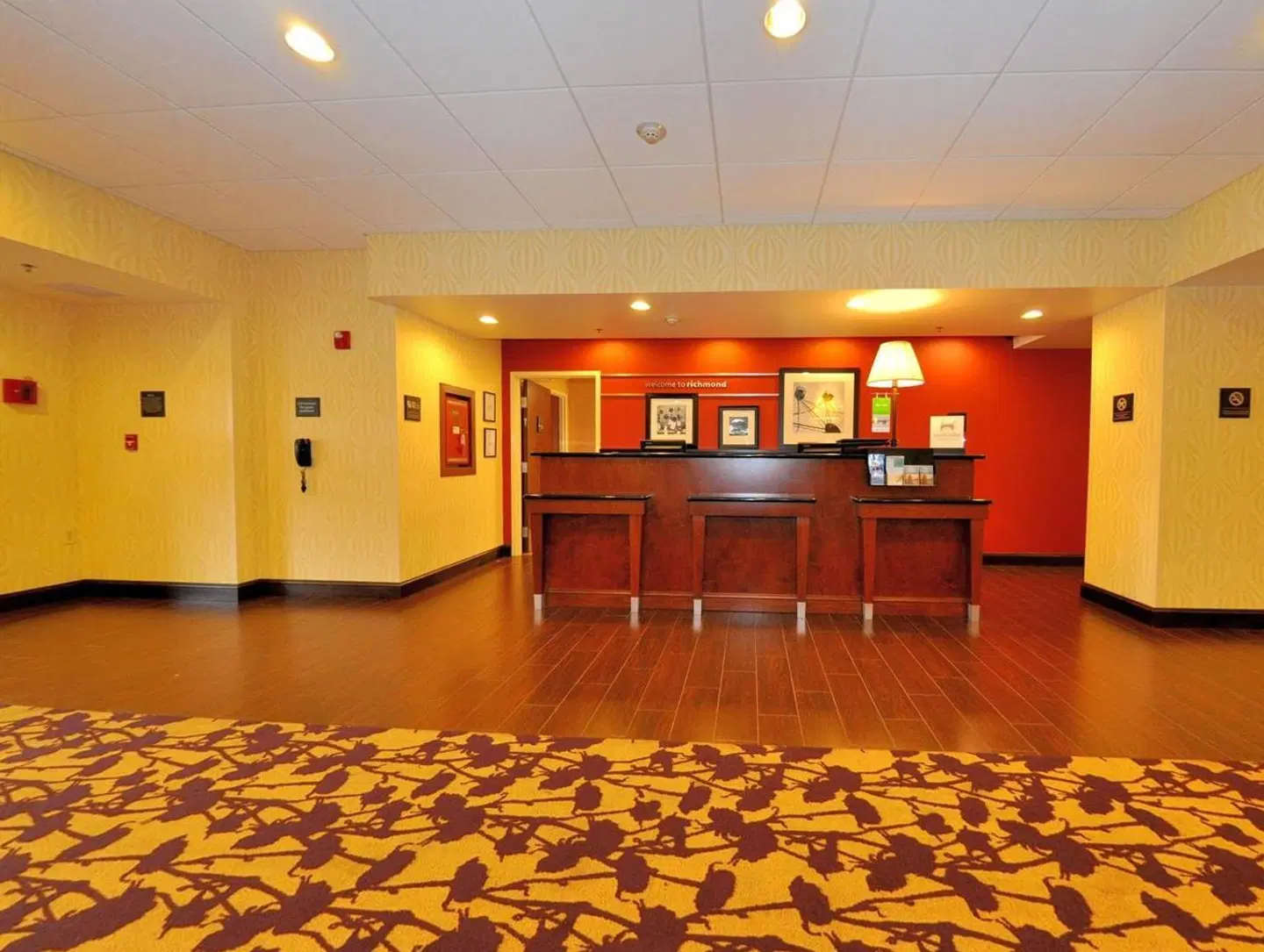 Hampton Inn Richmond - Airport LOUNGE_LOBBY
