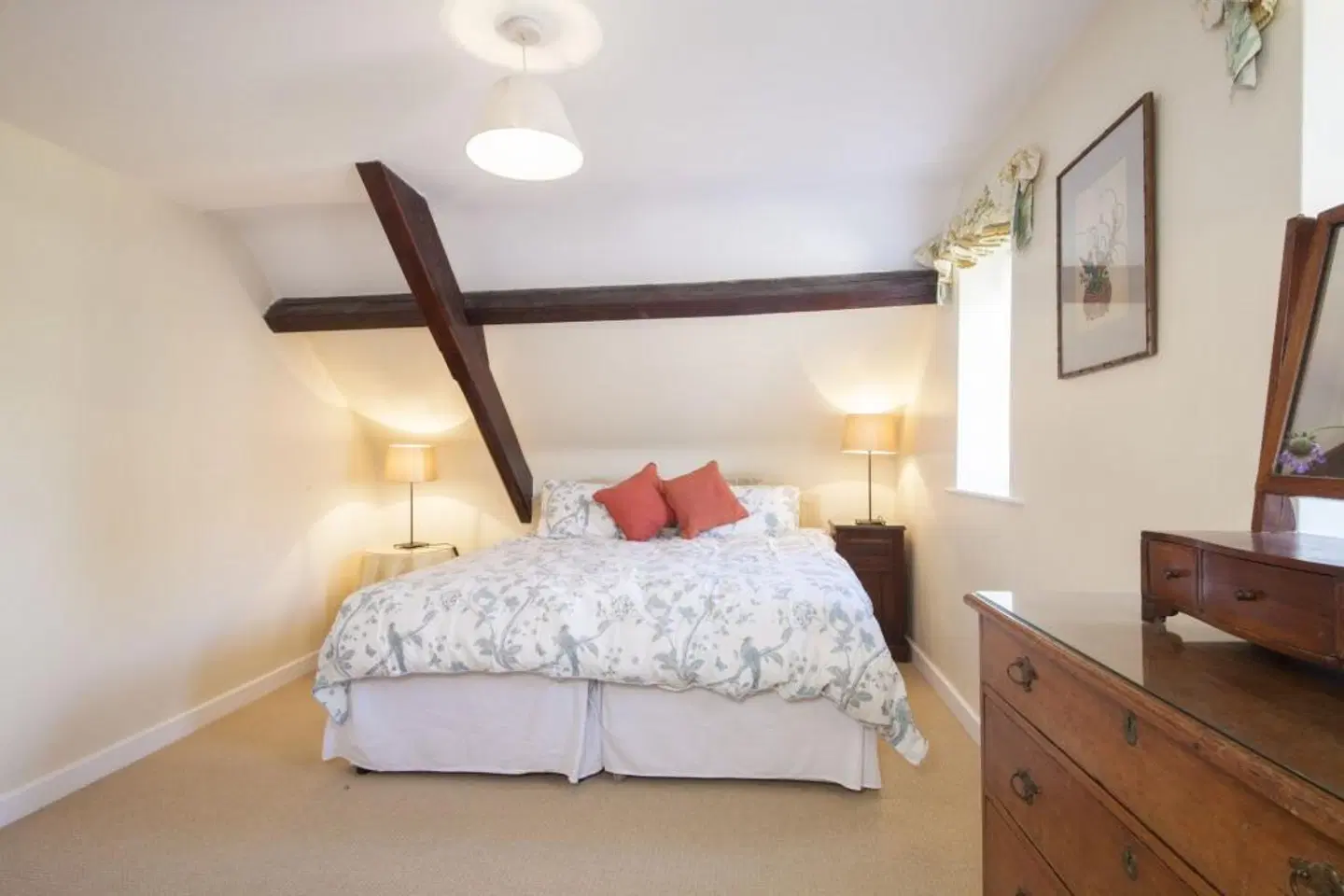 Prince Hill House ROOM_EXAMPLE