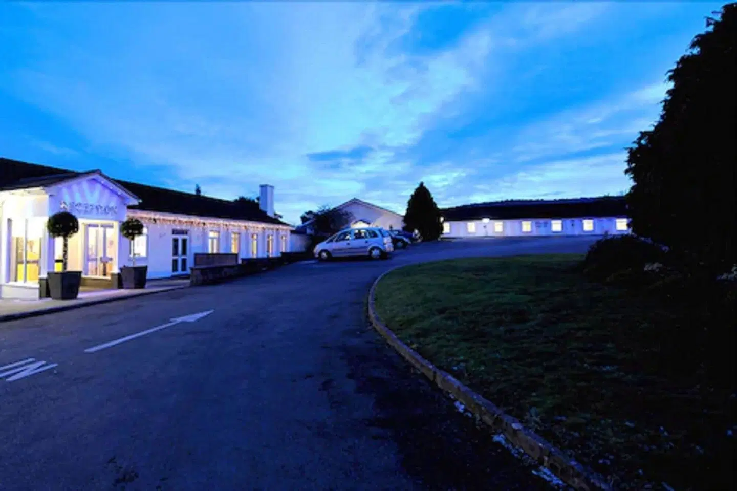 Exeter Court LANDSCAPE