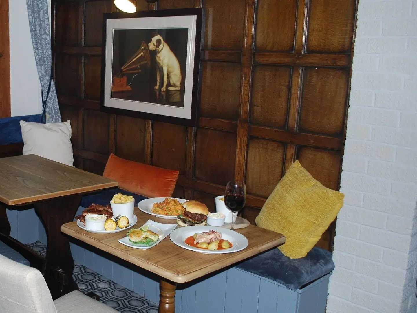 Rose and Crown Restaurant