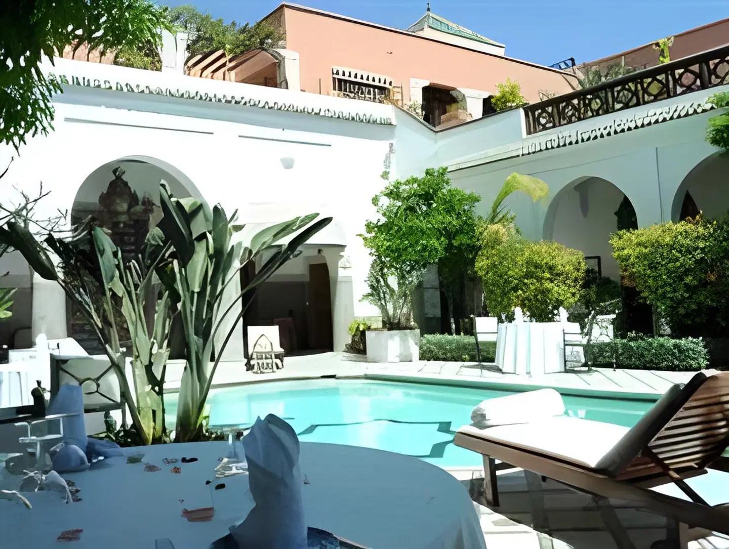 Palais Dar Donab OUTDOOR_POOL