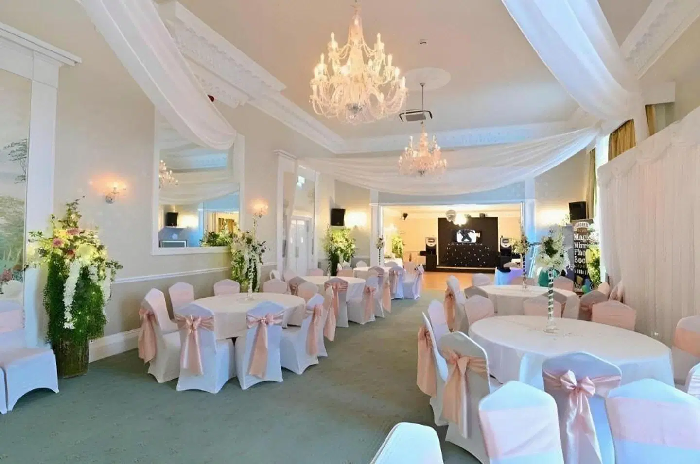 Royal Beacon Hotel Restaurant