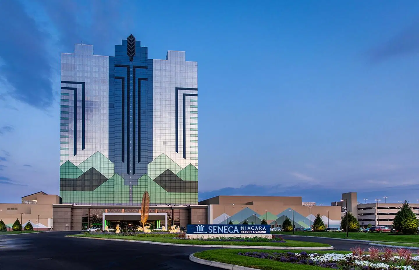 Seneca Niagara Resort & Casino EXTERIOR