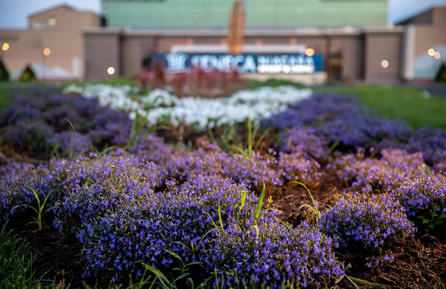 Seneca Niagara Resort & Casino Garten