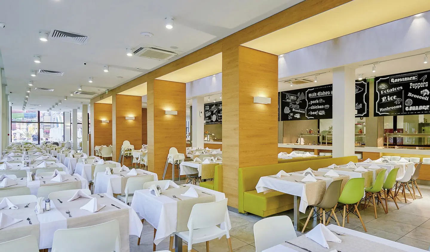Laguna Park Hotel & Aqua Club RESTAURANT