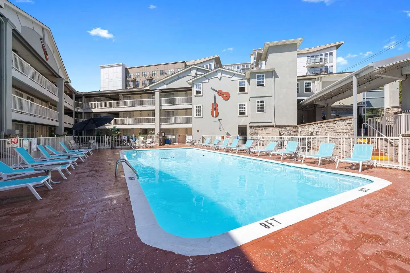 Comfort Inn Downtown Nashville/Vanderbilt OUTDOOR_POOL