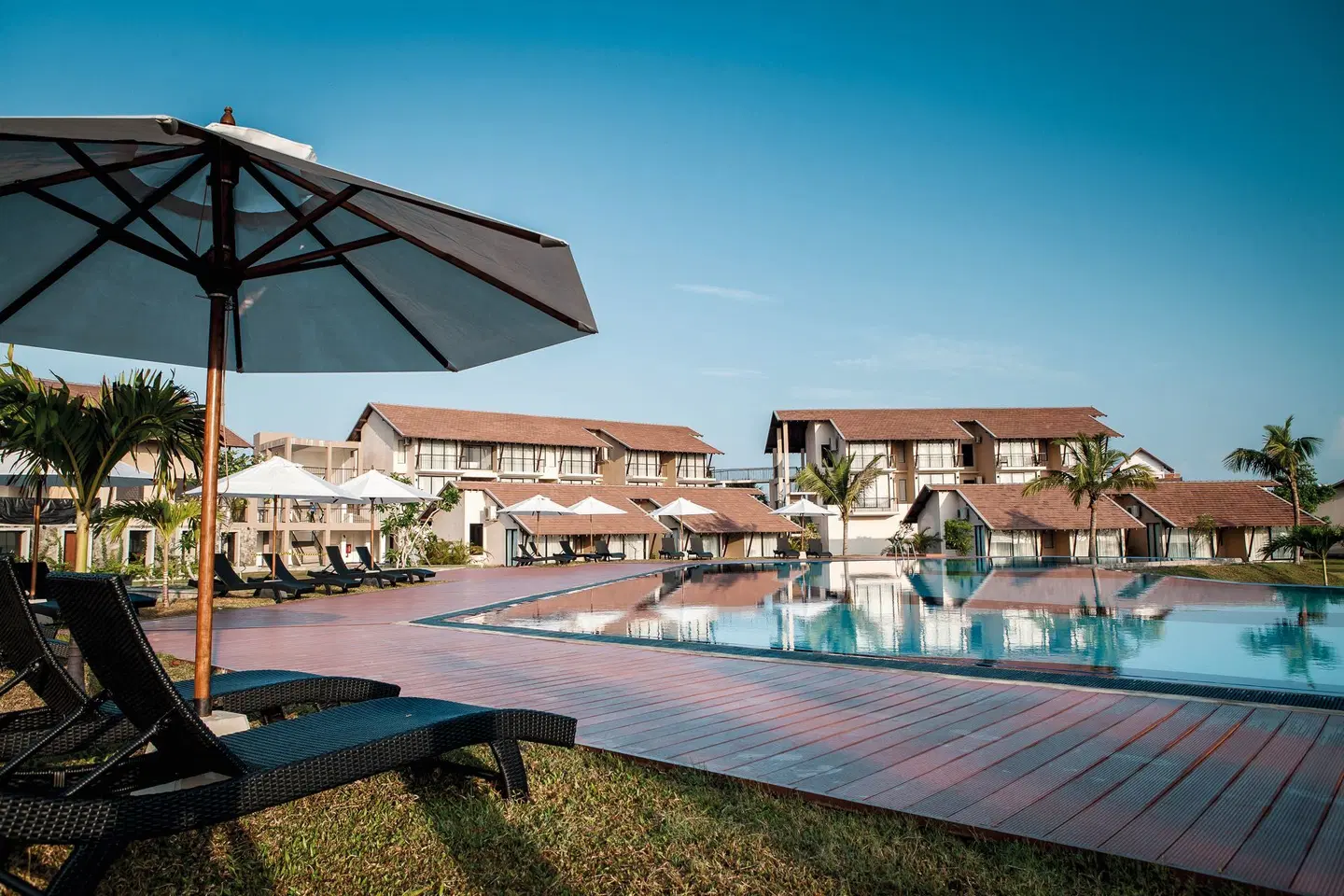 The Calm Resort & Spa OUTDOOR_POOL