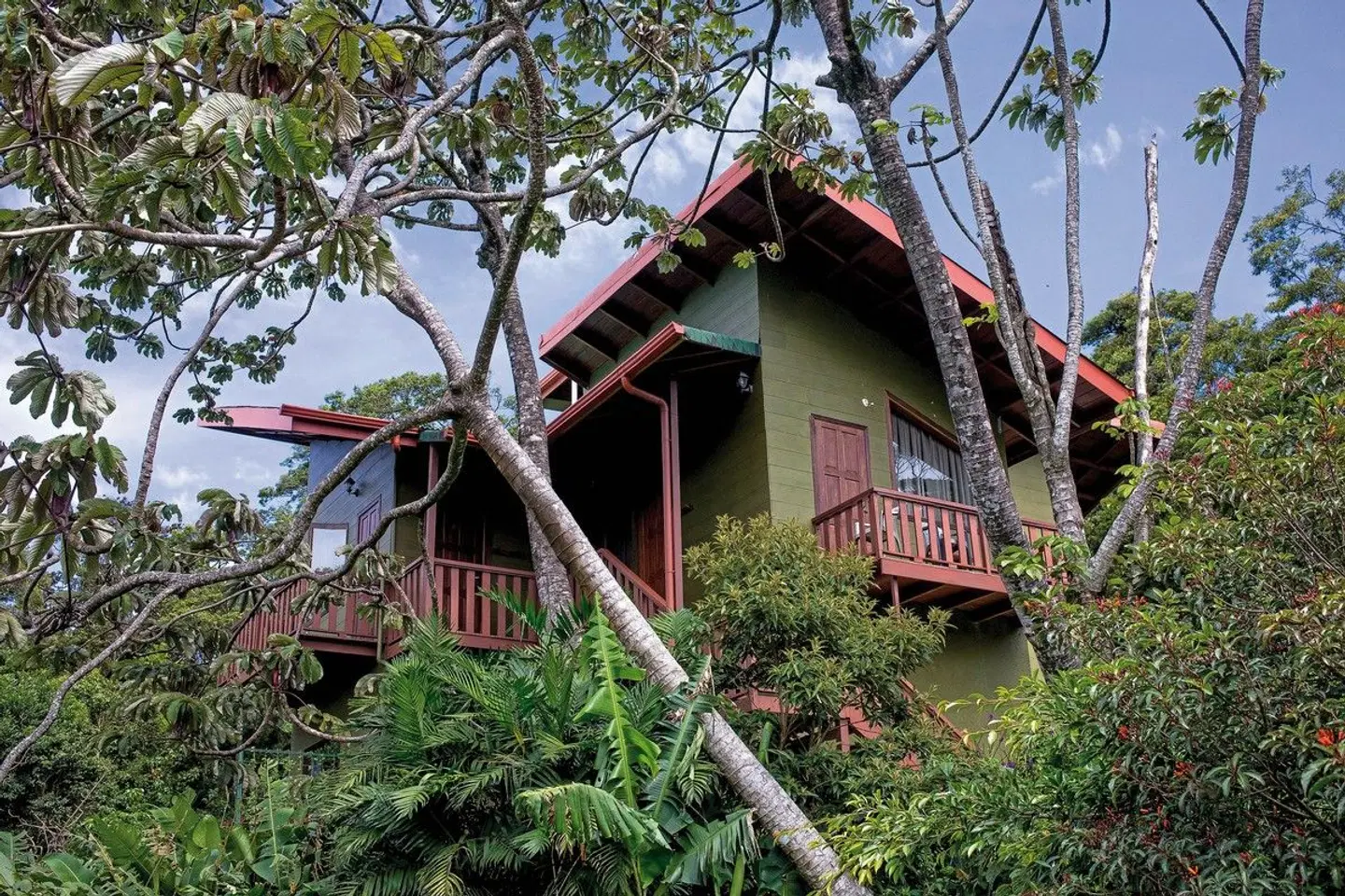 Cala Lodge EXTERIOR