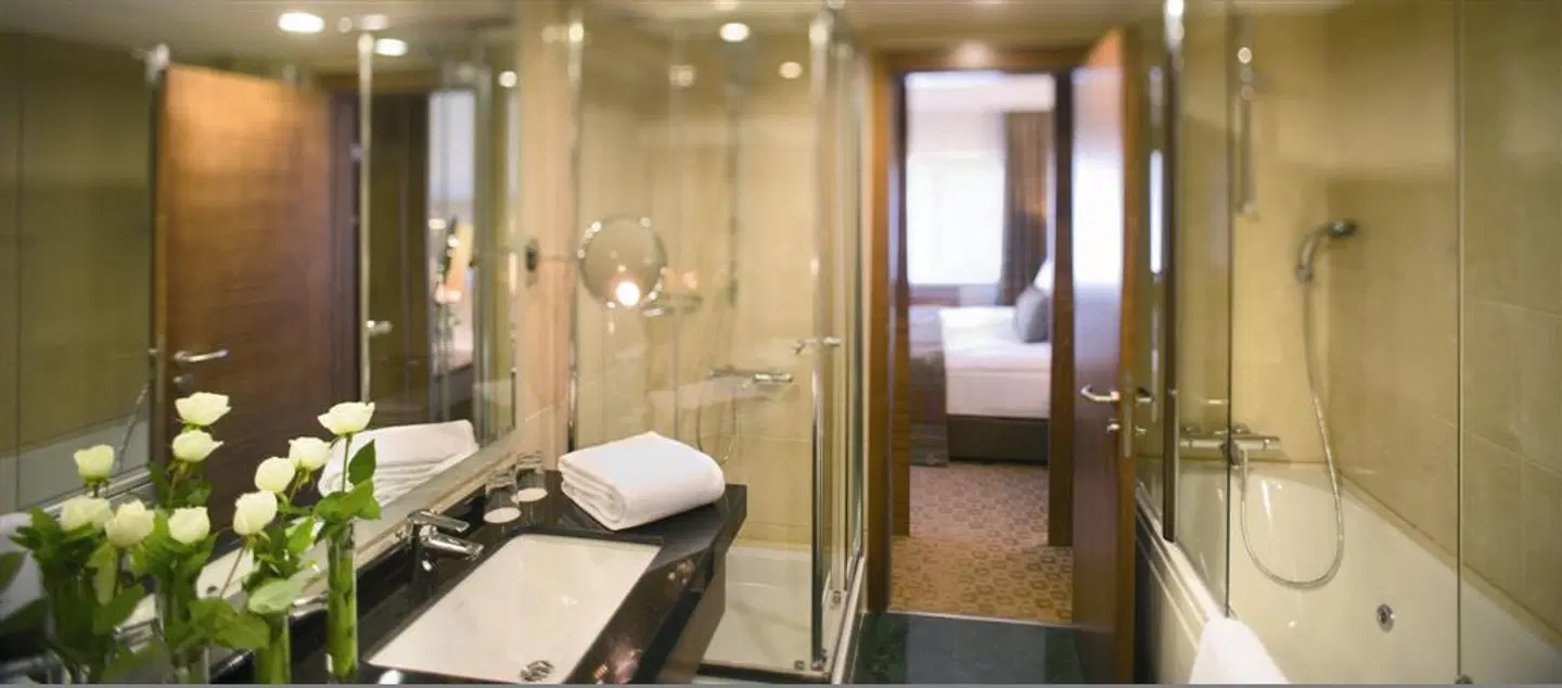 Mövenpick Hotel Izmir Badezimmer