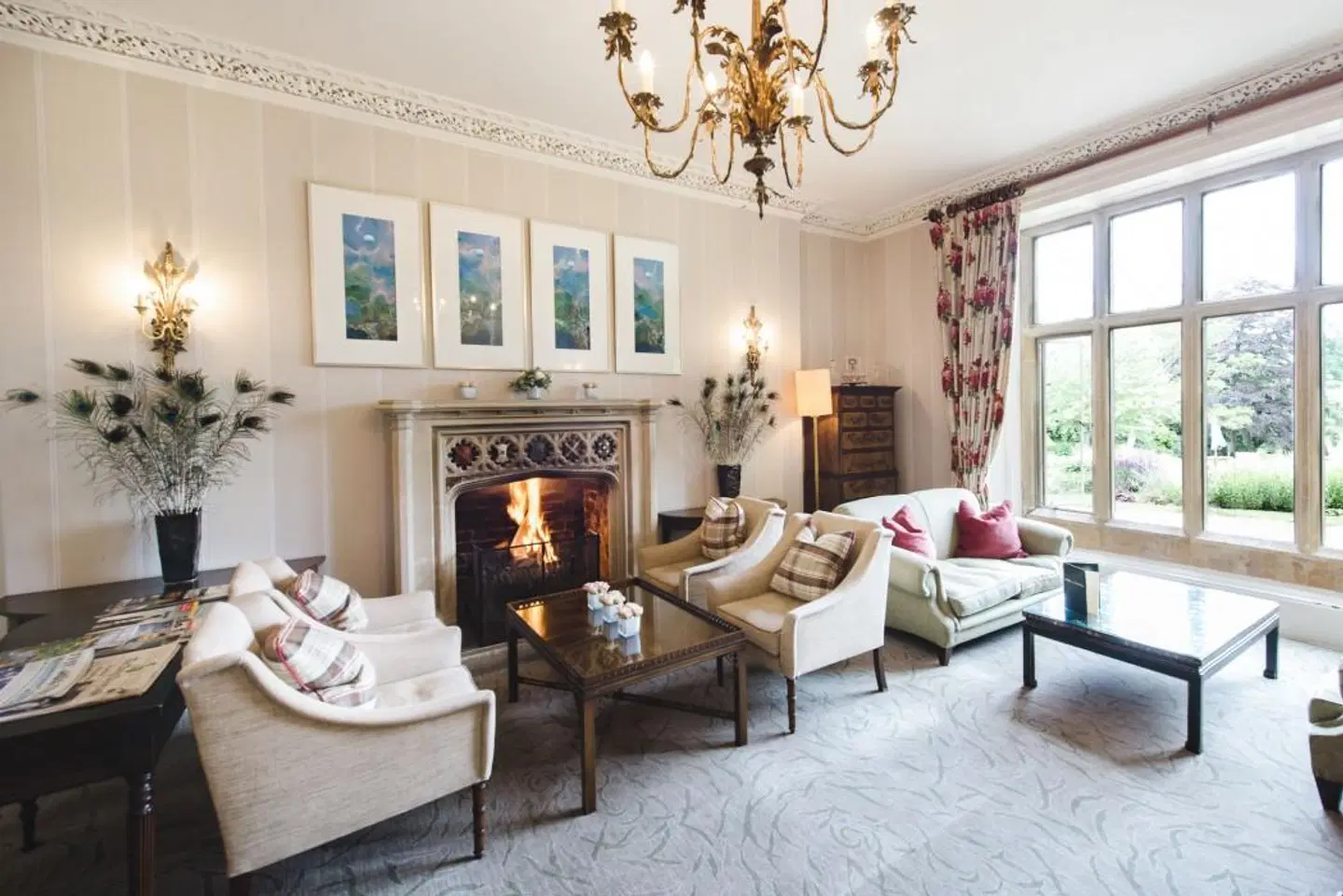 Lords of the Manor ROOM_EXAMPLE