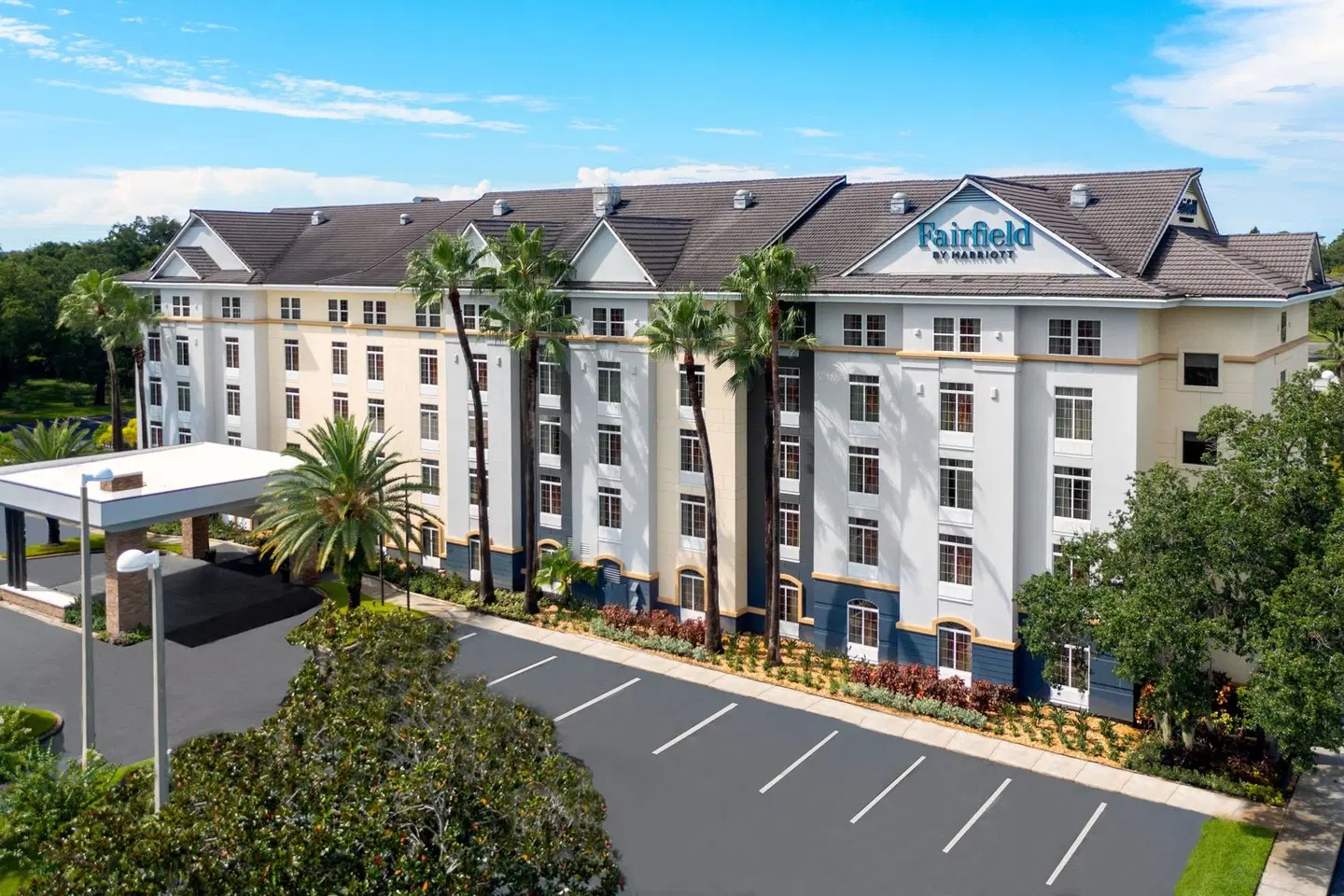Fairfield Inn & Suites by Marriott Clearwater EXTERIOR