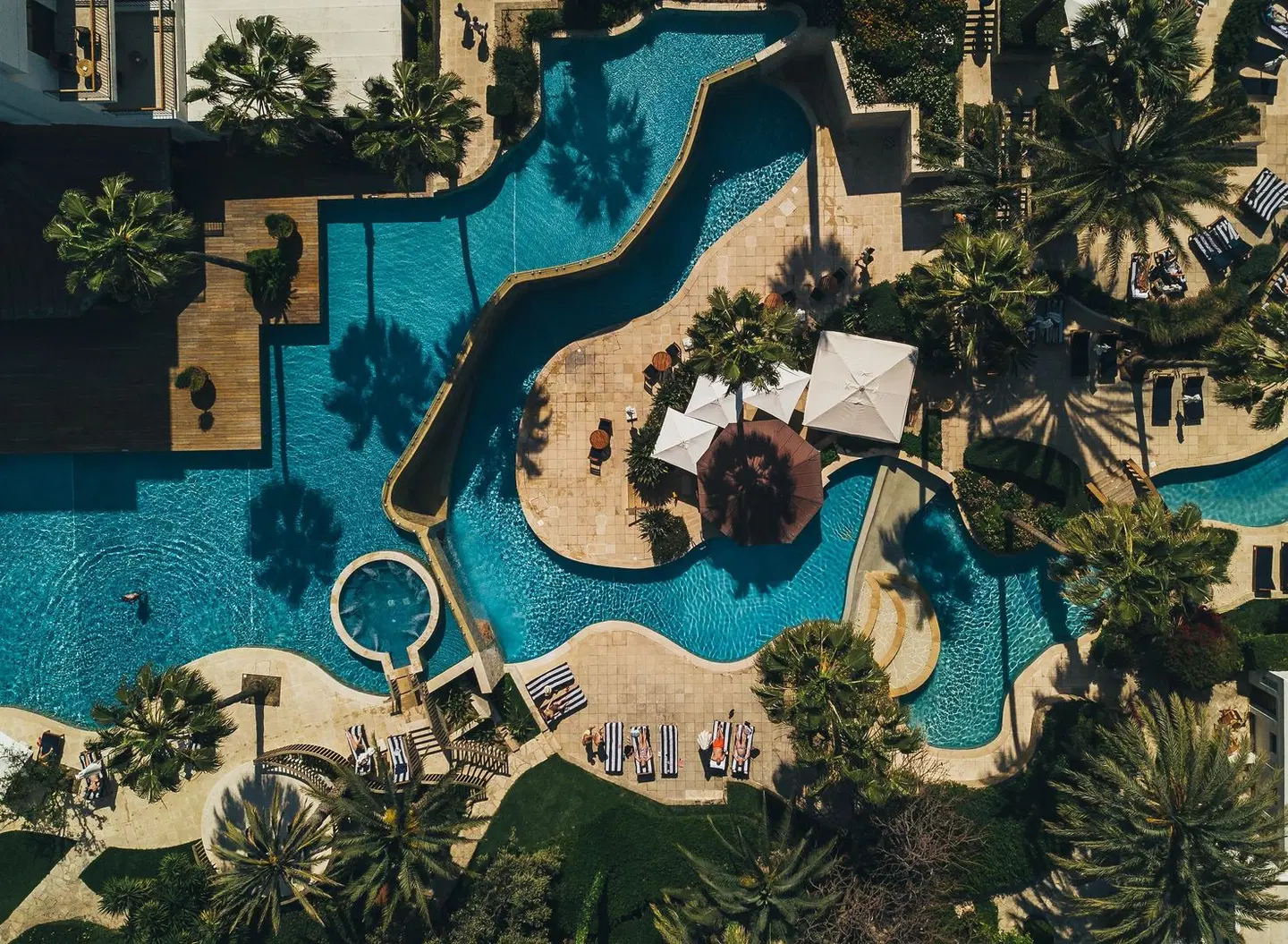 Annabelle OUTDOOR_POOL