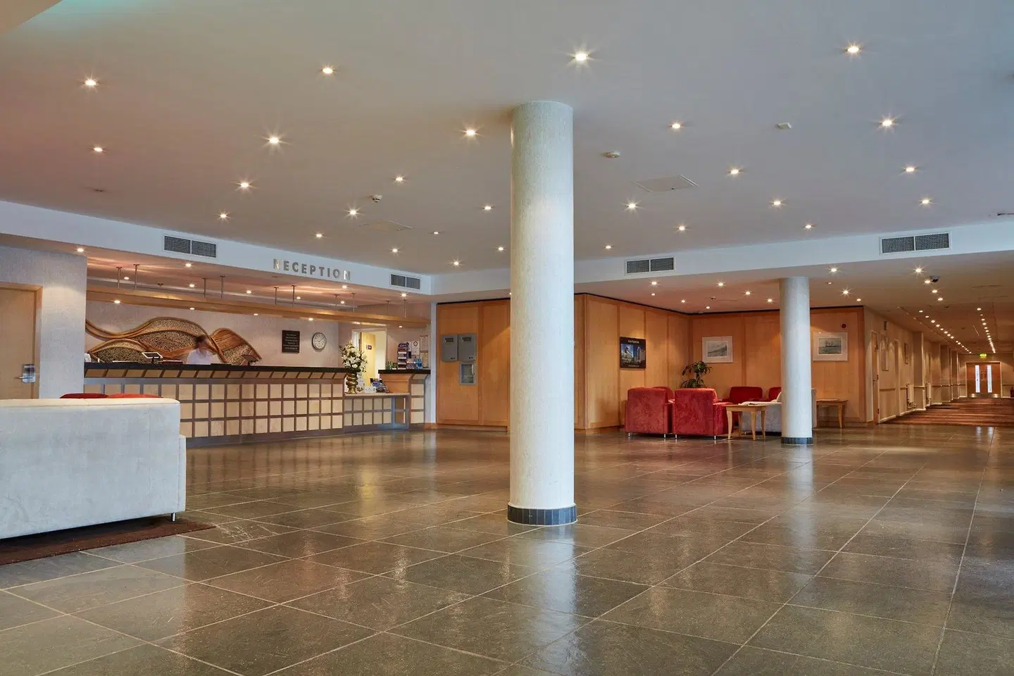 Future Inn Plymouth LOUNGE_LOBBY