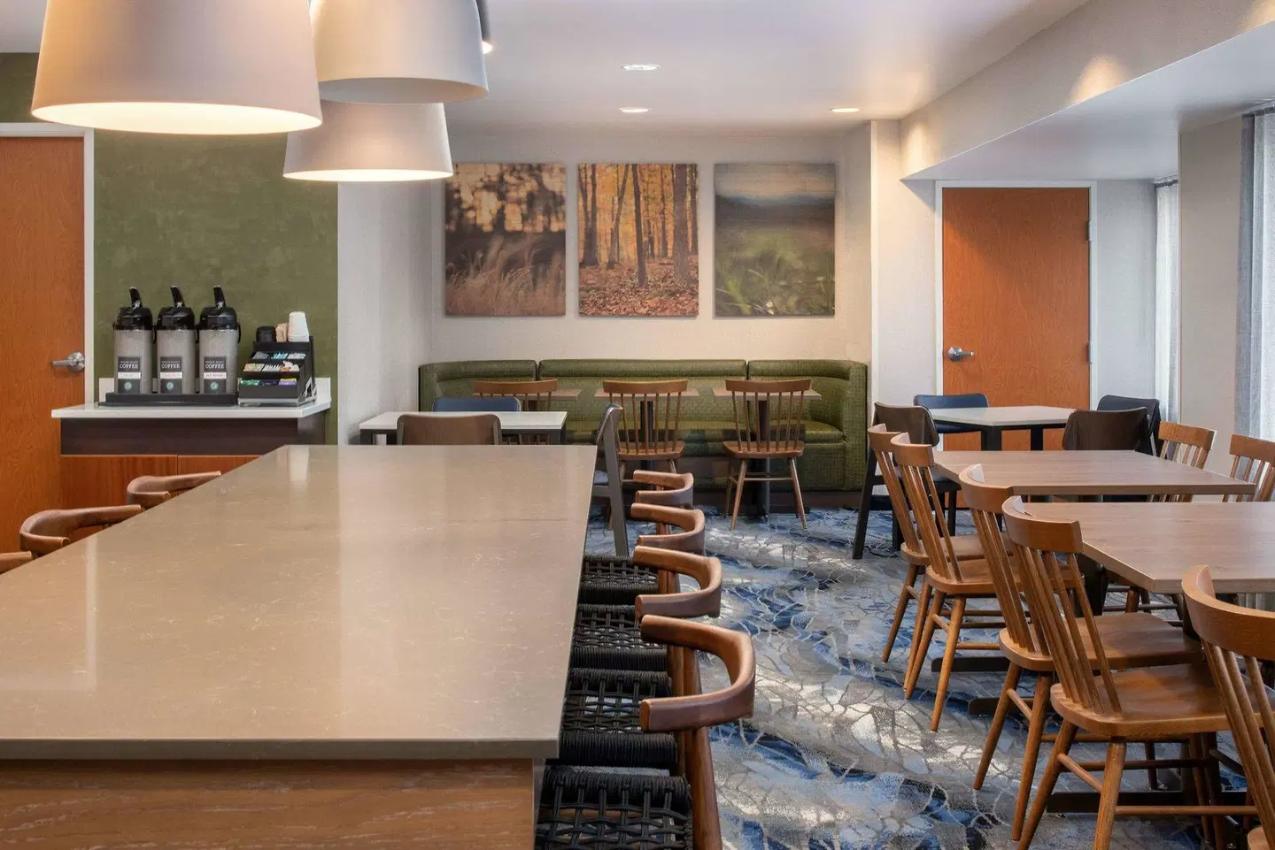 Fairfield Inn & Suites by Marriott Spokane Downtown Bar