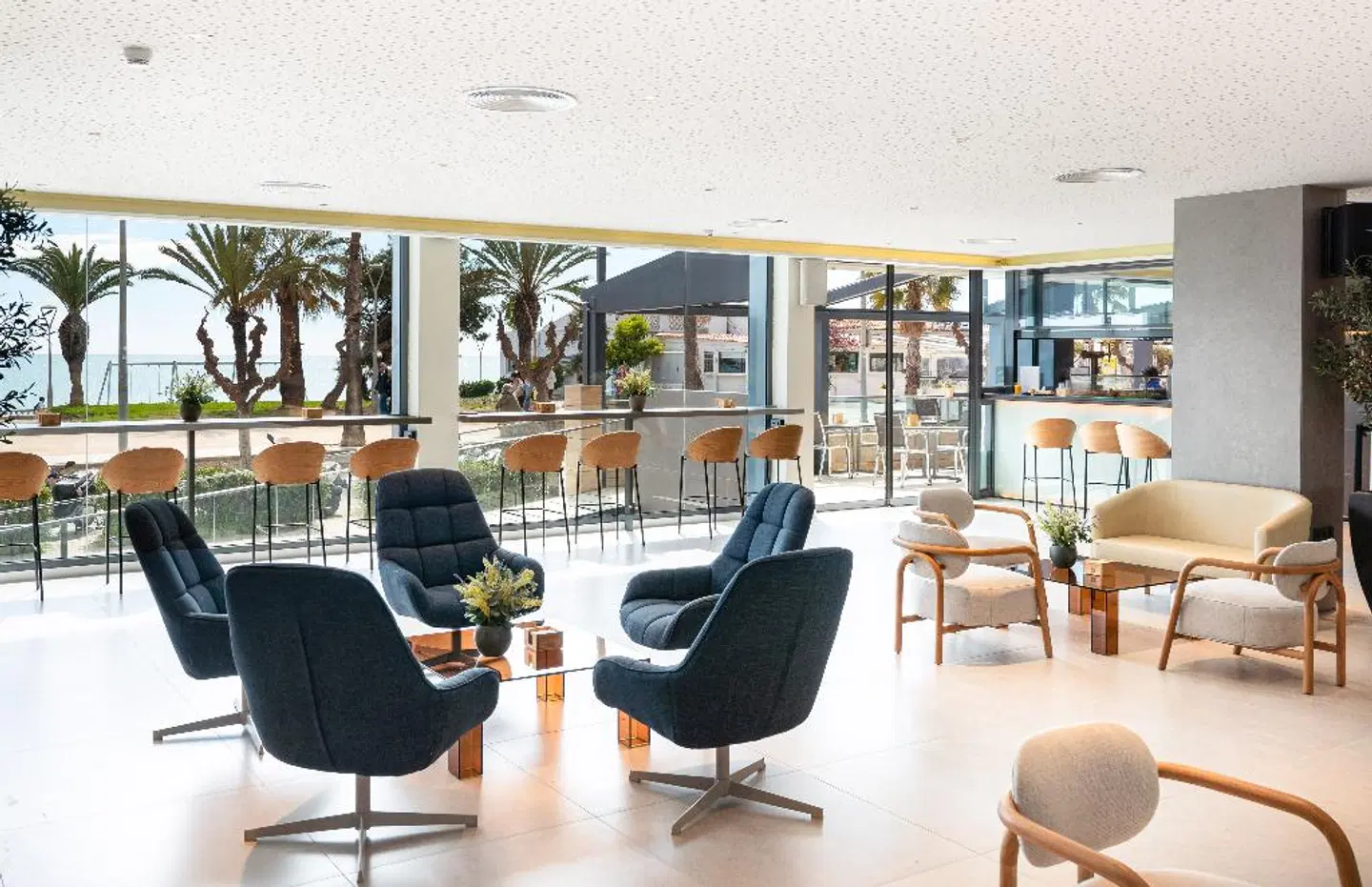Calipolis Bar