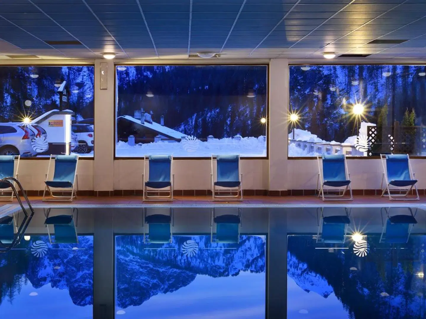 Club Valtur Principe Marmolada Hallenbad