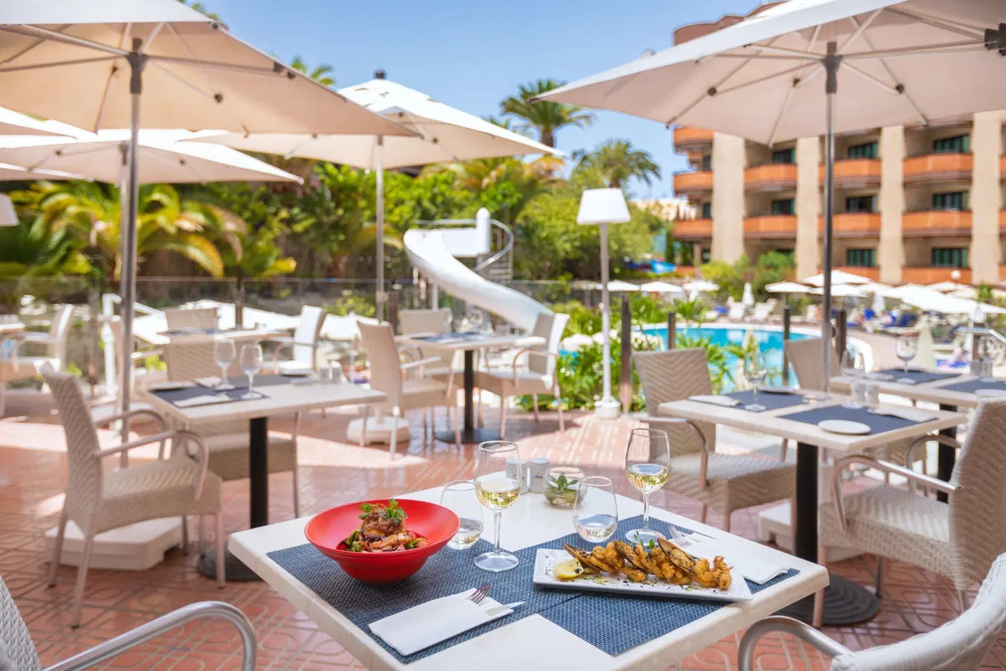 MUR Hotel Neptuno Terrasse