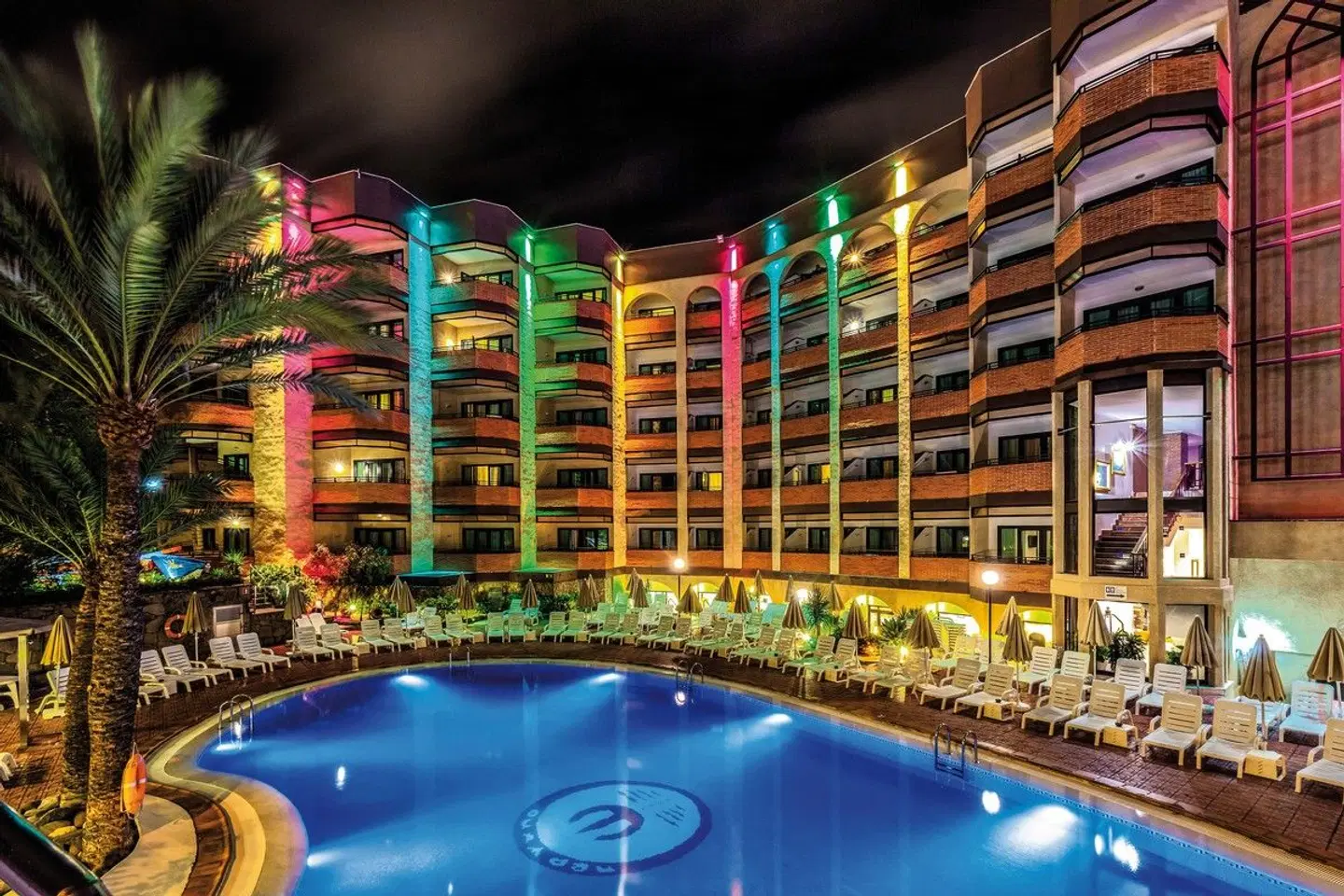 MUR Hotel Neptuno INDOOR_POOL