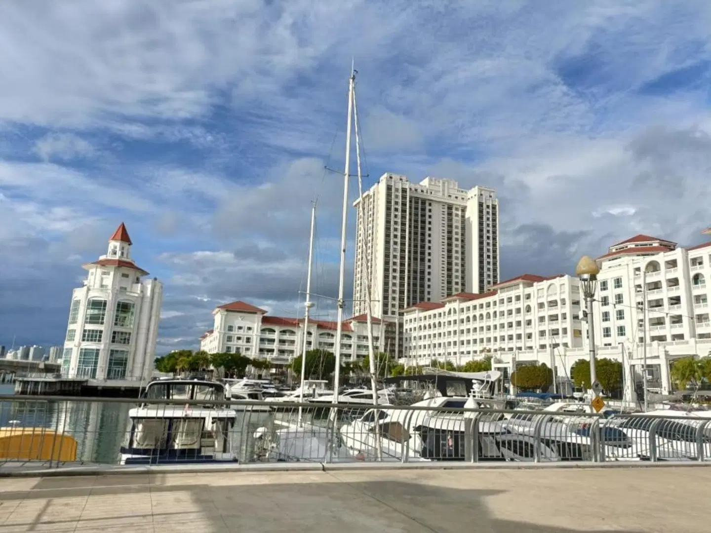 Suites at Straits Quay EXTERIOR