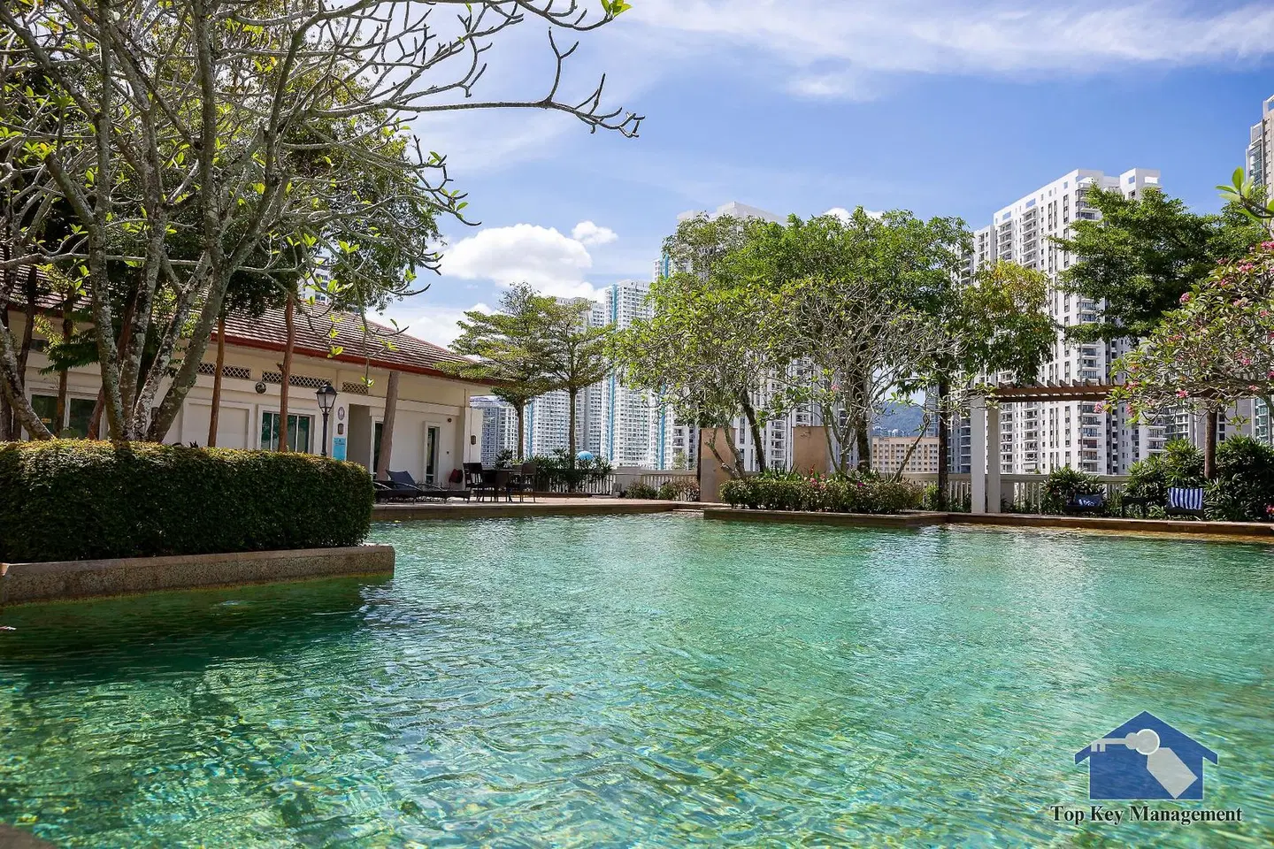 Suites at Straits Quay OUTDOOR_POOL