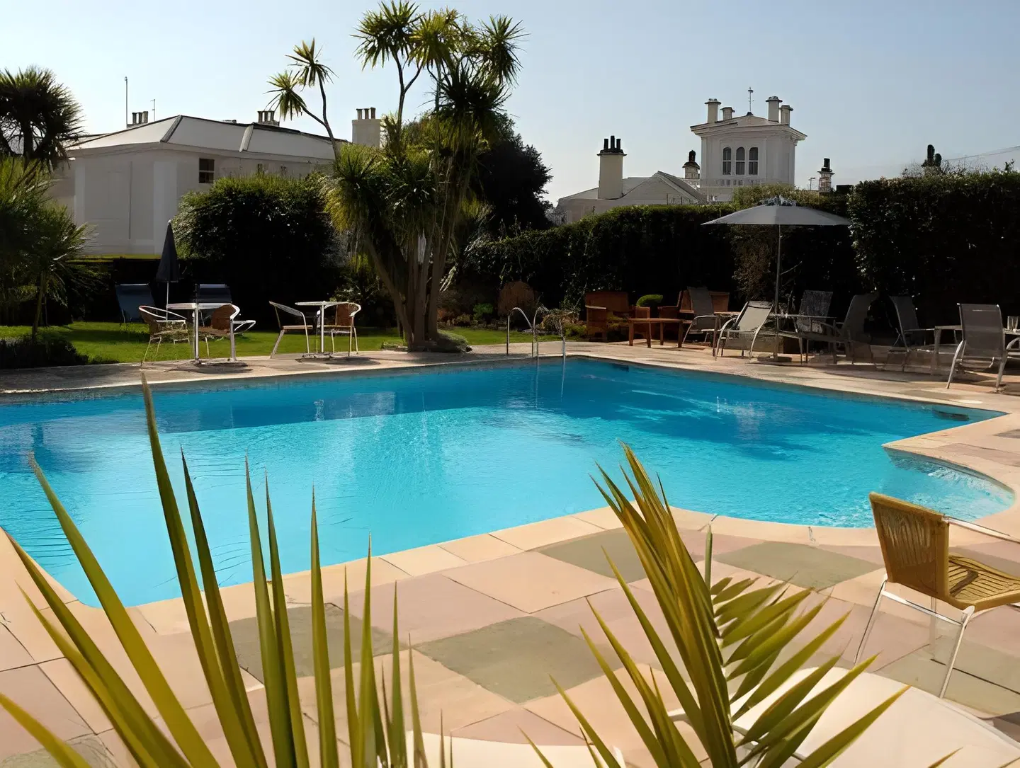 Riviera Lodge OUTDOOR_POOL