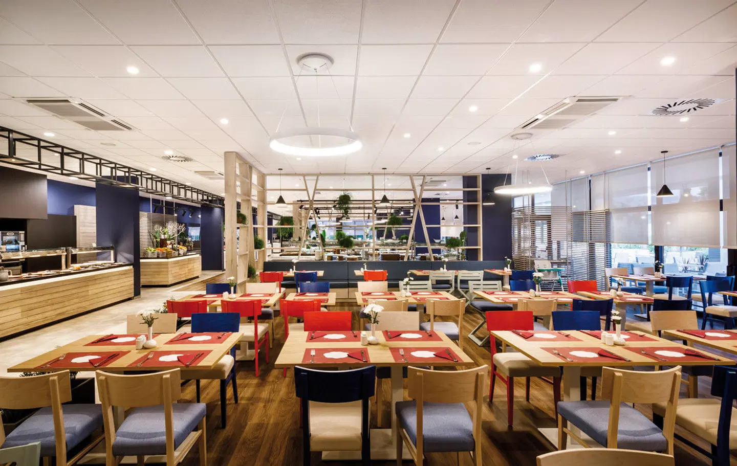 Marina RESTAURANT