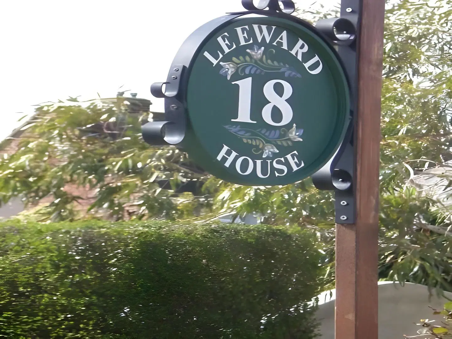 Leeward House B&B EXTERIOR