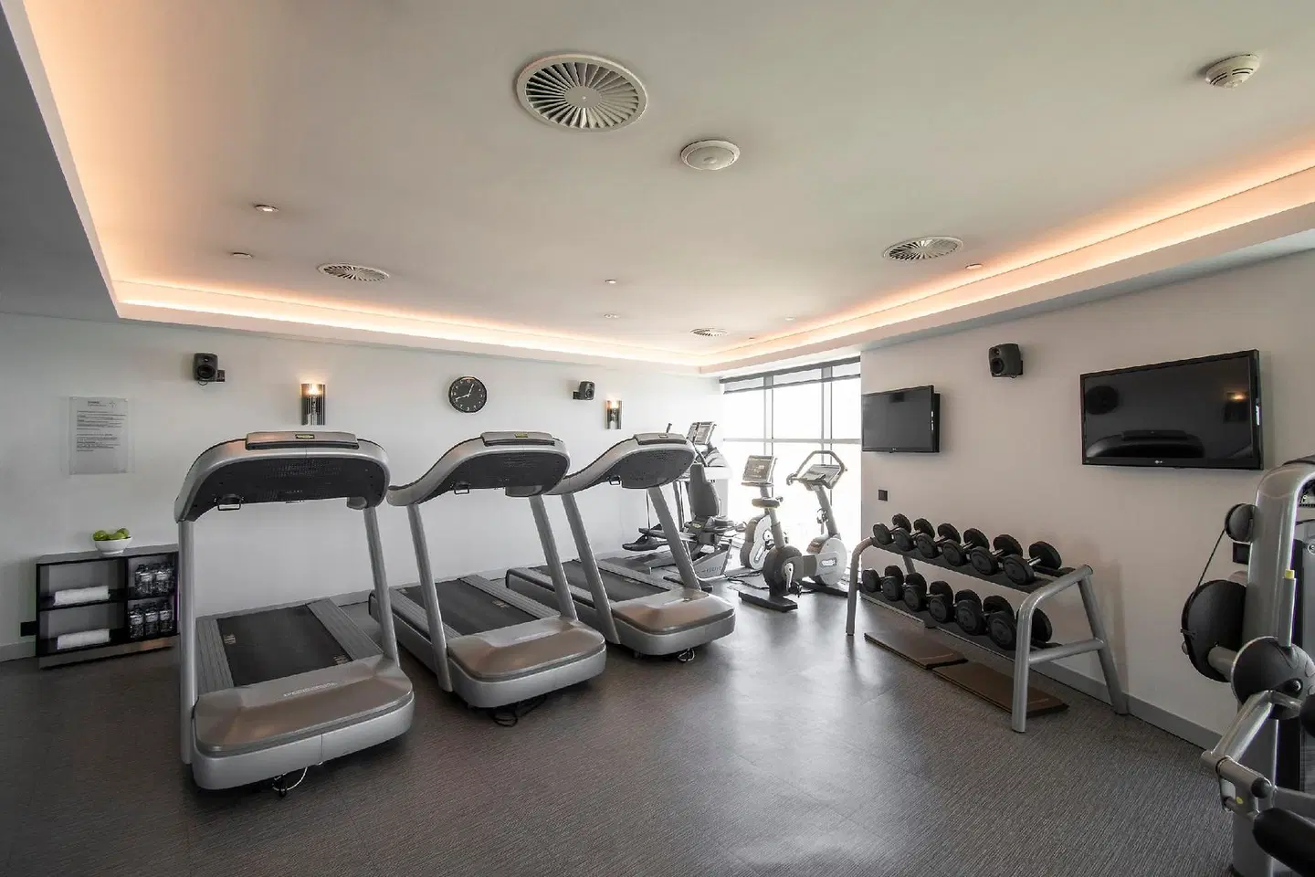 MYRIAD by SANA Hotels SPORTS_AND_LEISURE