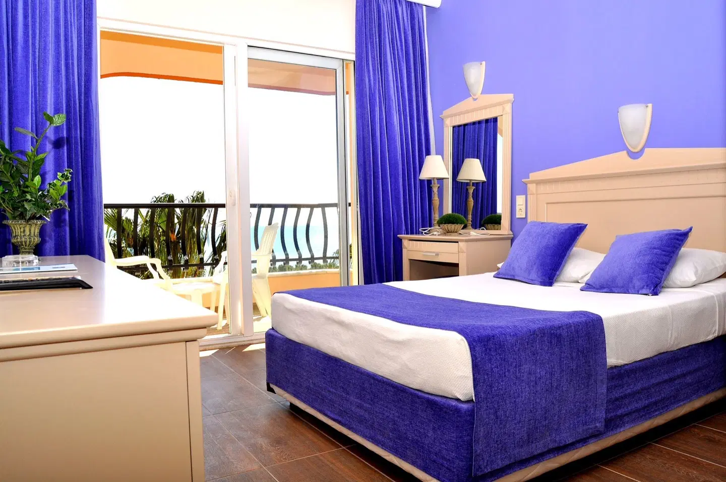 Club Turtas Beach Hotel ROOM_EXAMPLE