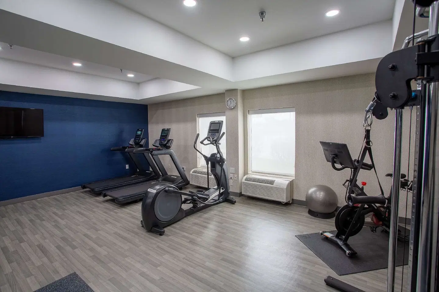 Hampton Inn Springfield SPORTS_AND_LEISURE