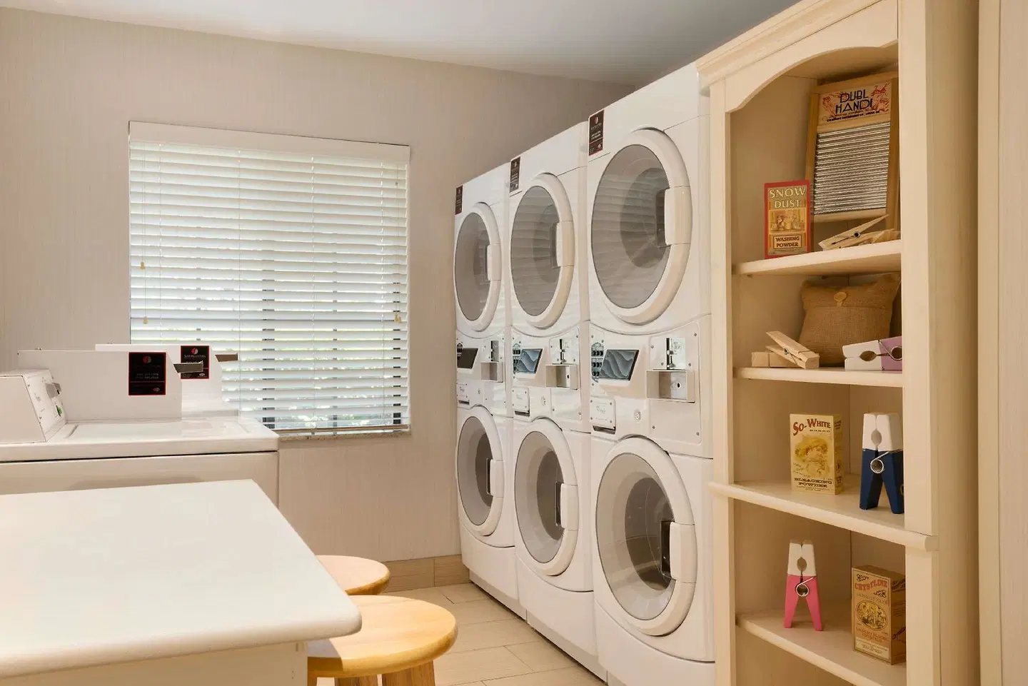 Homewood Suites by Hilton Jacksonville Deerwood Park Badezimmer